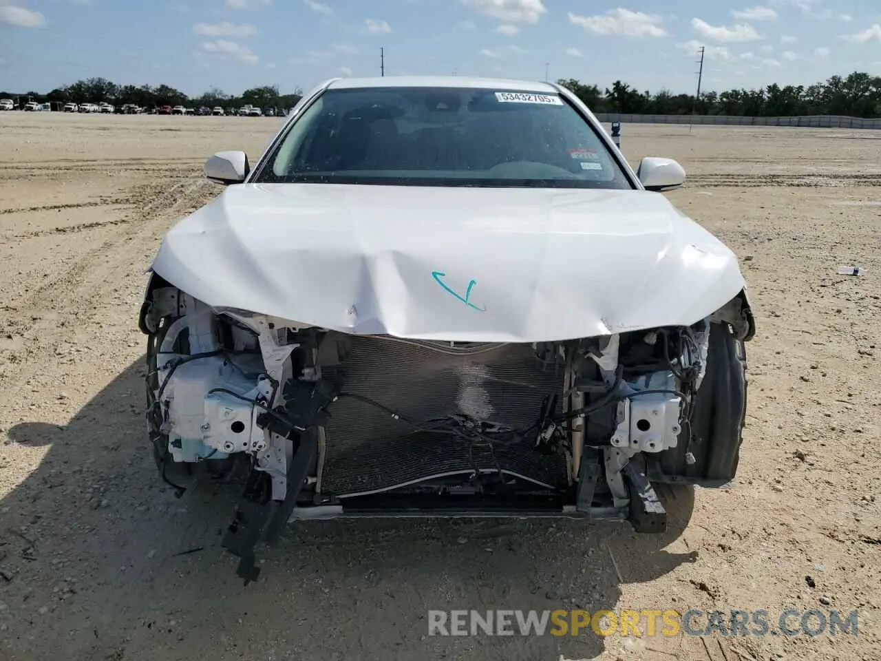 5 fotografías del automóvil dañado 4T1G11AK5PU735685 TOYOTA CAMRY 2023