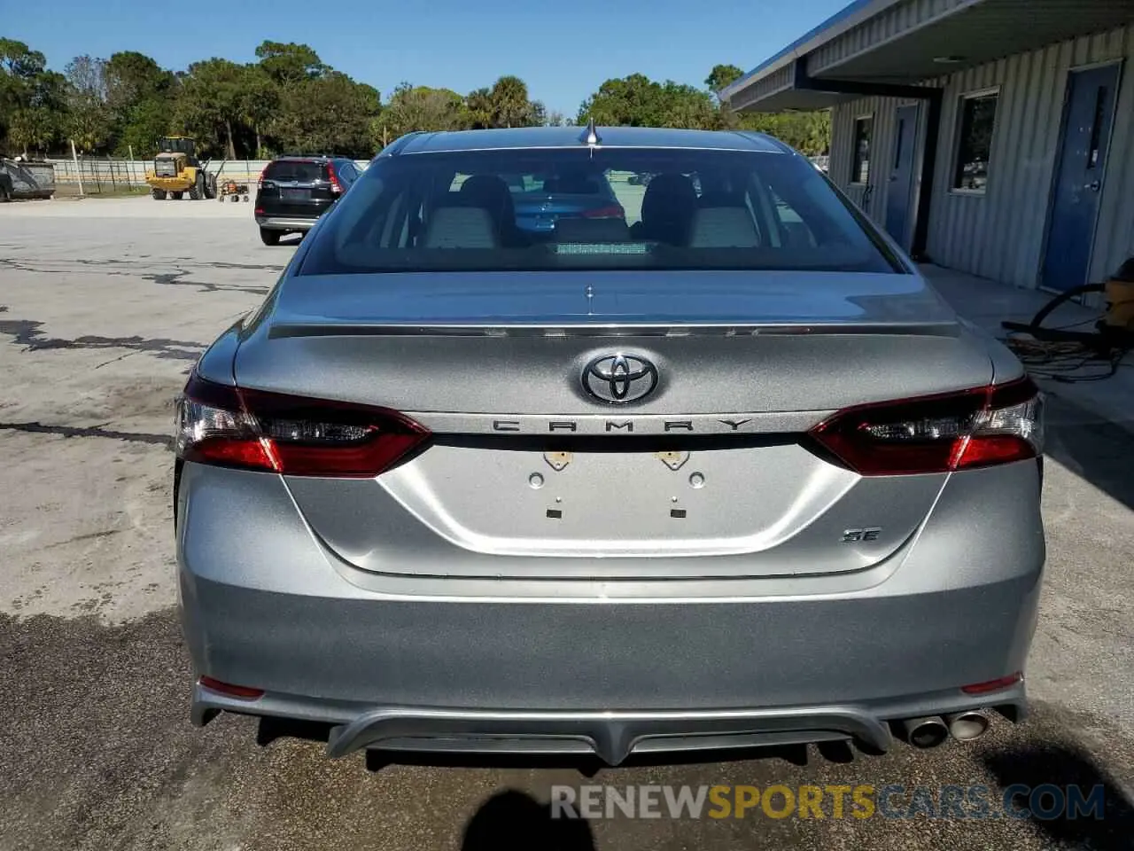 6 fotografías del automóvil dañado 4T1G11AK5PU737405 TOYOTA CAMRY 2023