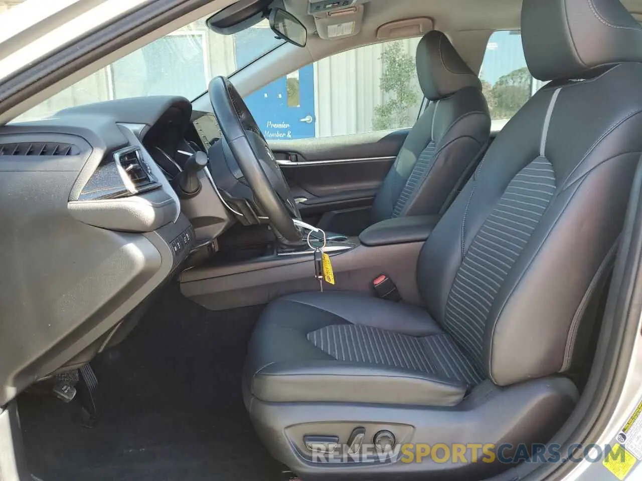 7 fotografías del automóvil dañado 4T1G11AK5PU737405 TOYOTA CAMRY 2023