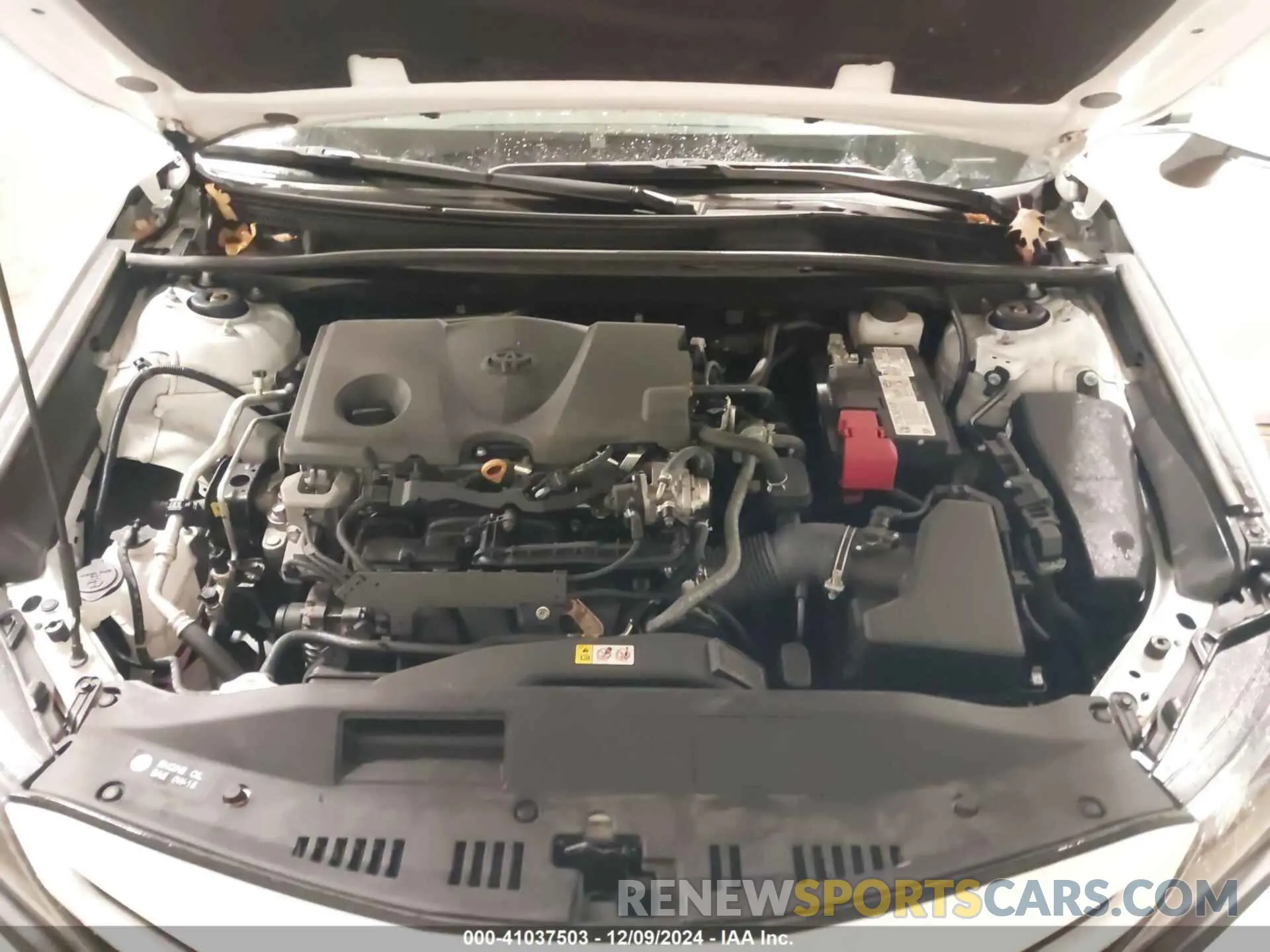 10 fotografías del automóvil dañado 4T1G11AK5PU744600 TOYOTA CAMRY 2023