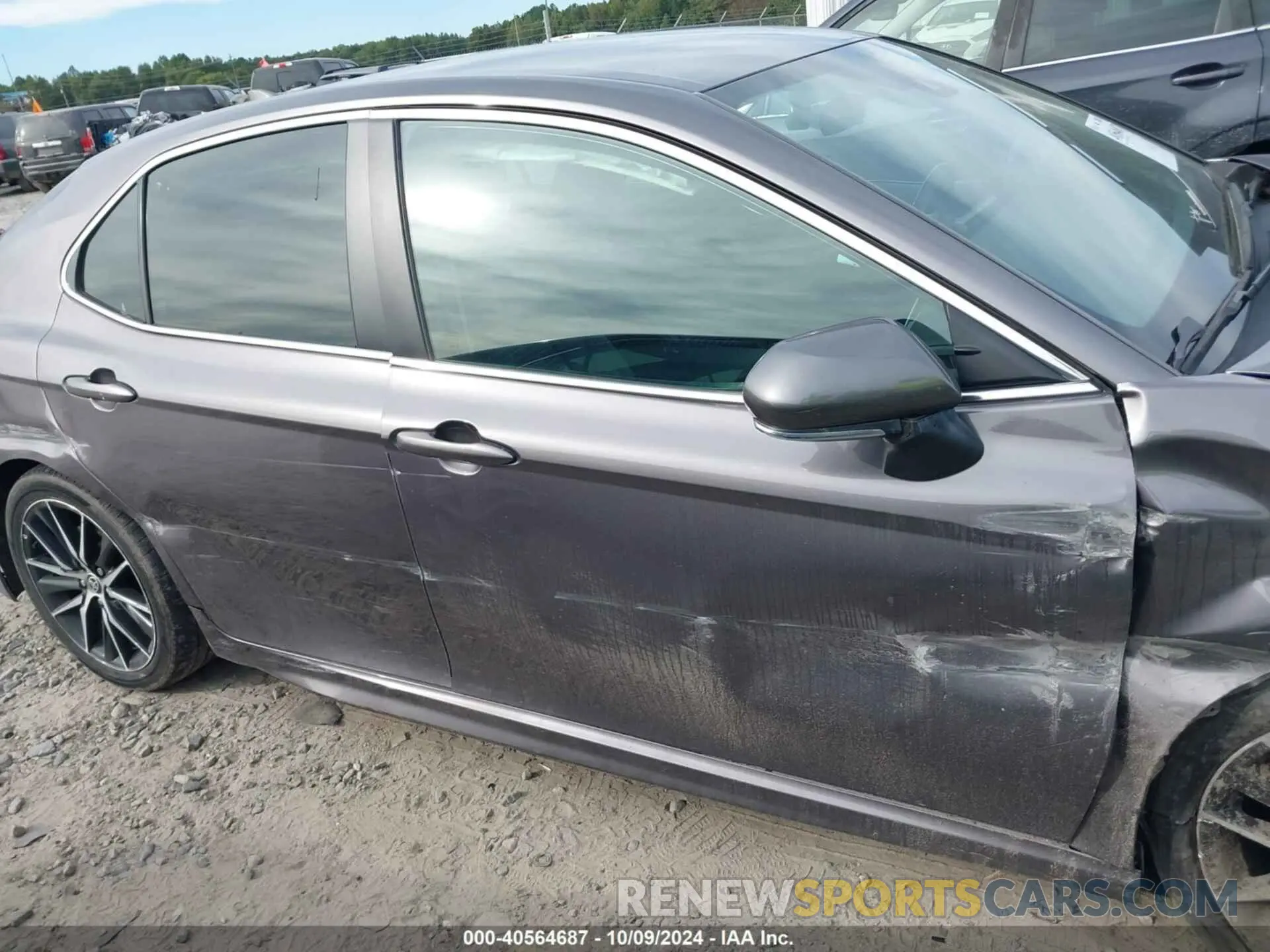13 fotografías del automóvil dañado 4T1G11AK5PU751515 TOYOTA CAMRY 2023