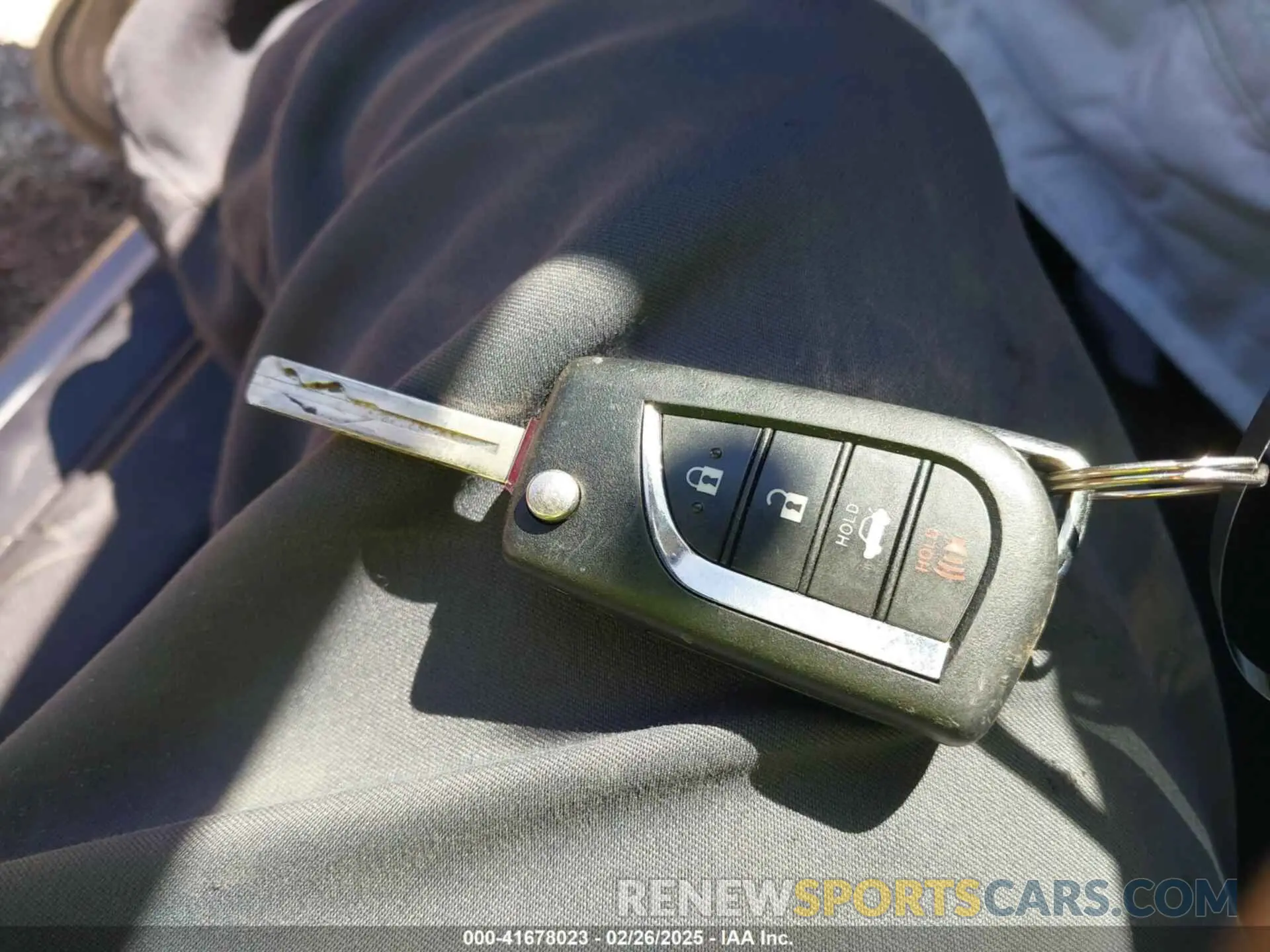 11 fotografías del automóvil dañado 4T1G11AK5PU772106 TOYOTA CAMRY 2023