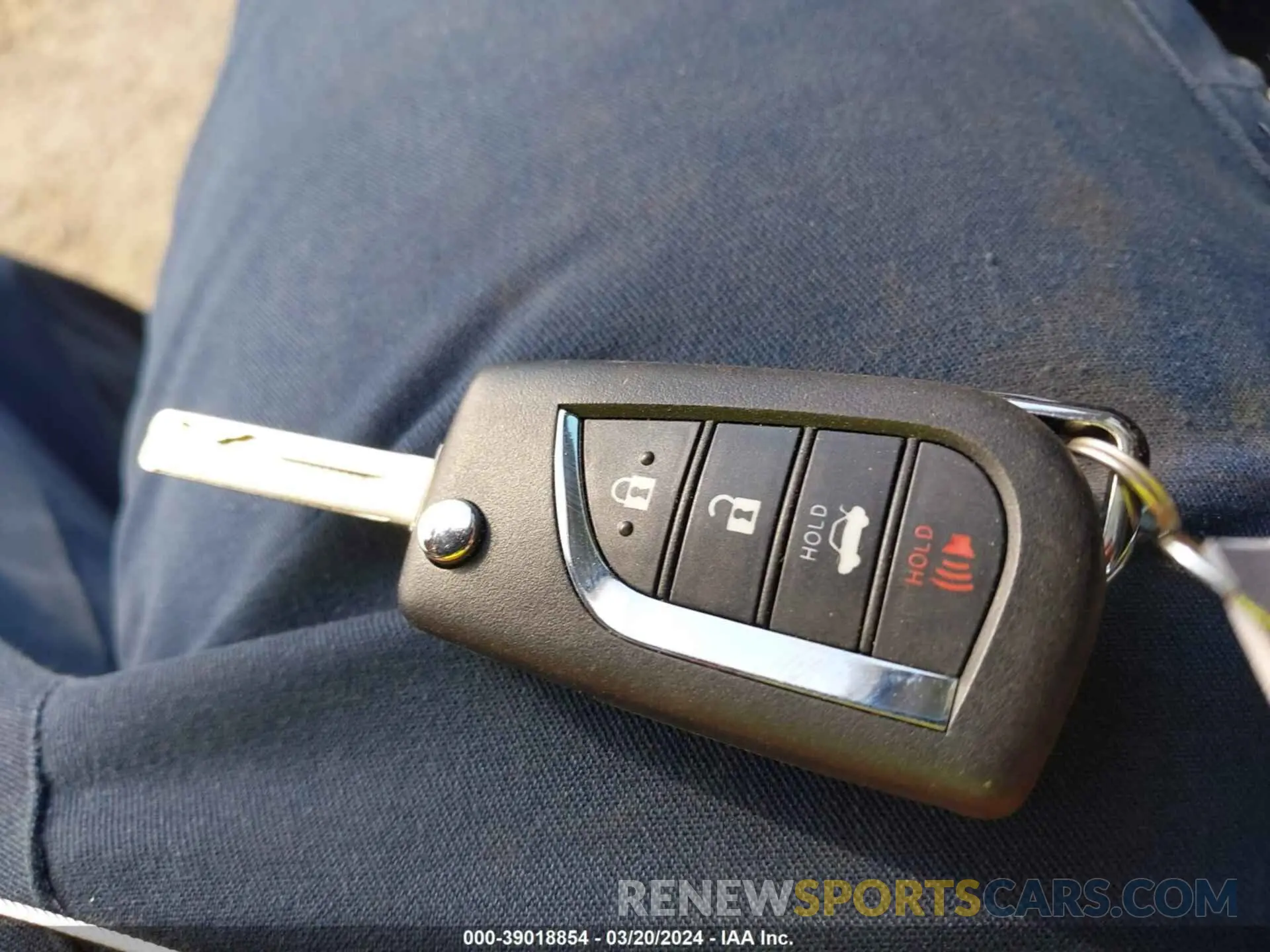 11 fotografías del automóvil dañado 4T1G11AK5PU794137 TOYOTA CAMRY 2023