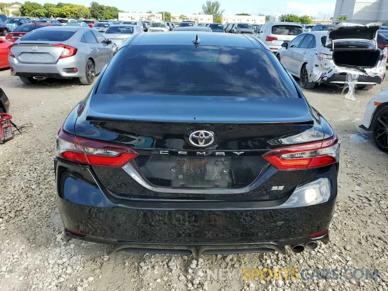 6 fotografías del automóvil dañado 4T1G11AK5PU794946 TOYOTA CAMRY 2023