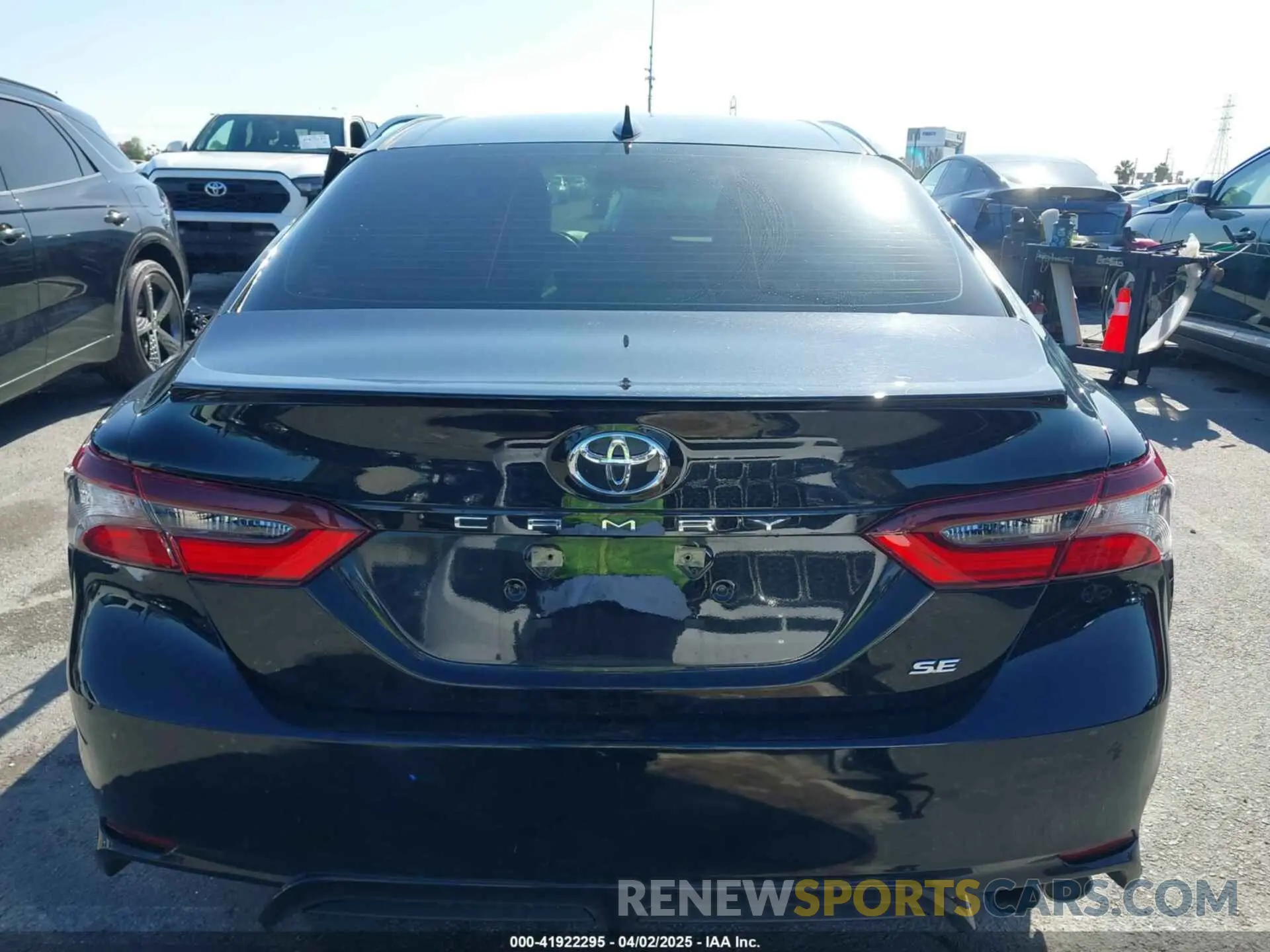 16 fotografías del automóvil dañado 4T1G11AK5PU836466 TOYOTA CAMRY 2023