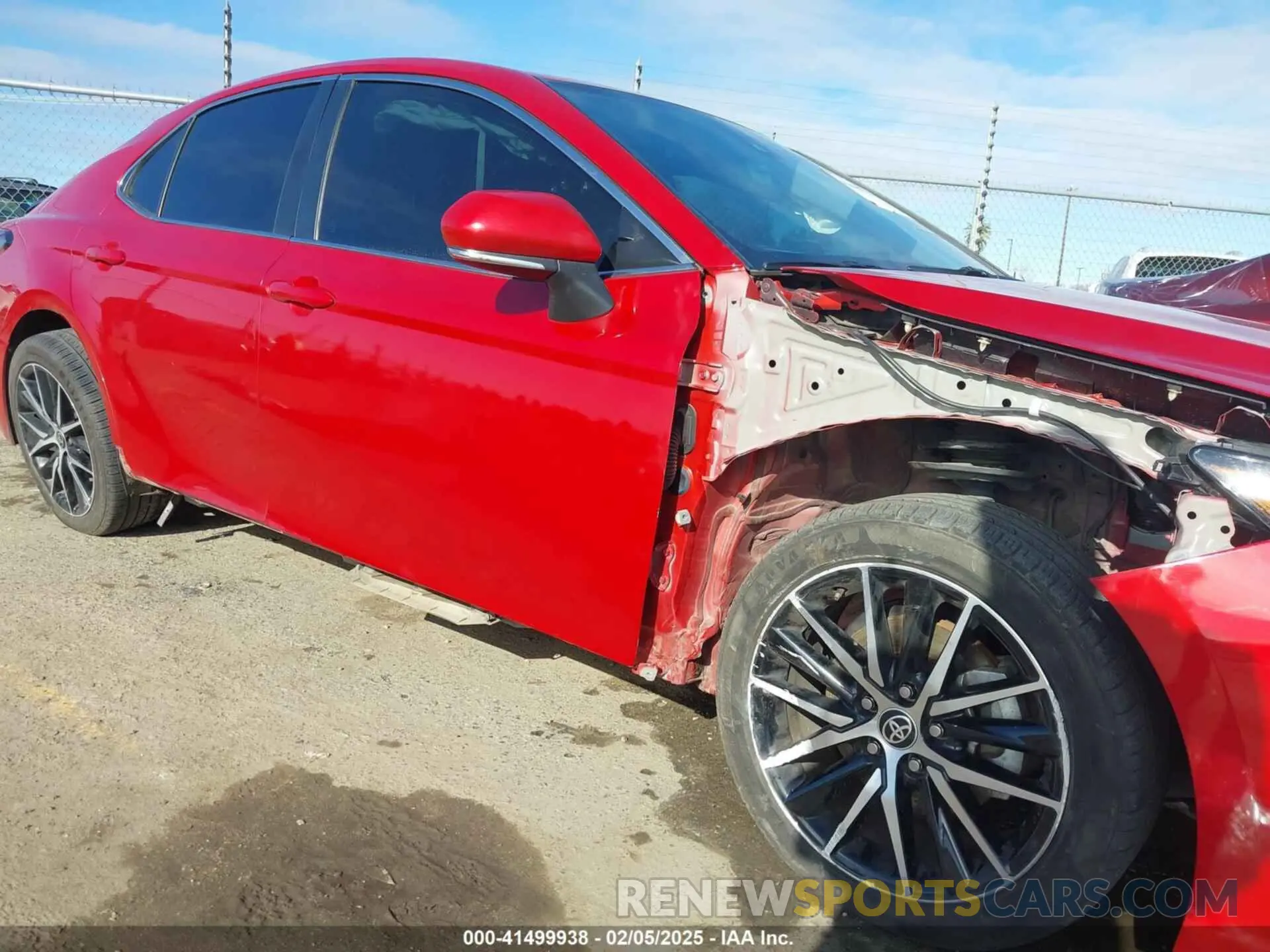 6 fotografías del automóvil dañado 4T1G11AK6PU104203 TOYOTA CAMRY 2023