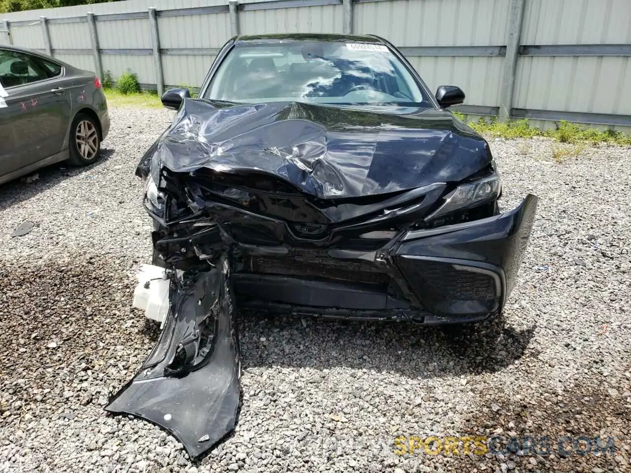 5 fotografías del automóvil dañado 4T1G11AK6PU144927 TOYOTA CAMRY 2023
