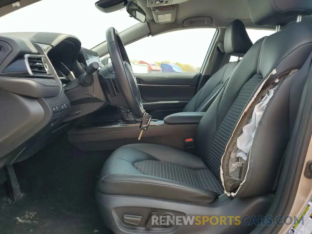 7 fotografías del automóvil dañado 4T1G11AK6PU153532 TOYOTA CAMRY 2023