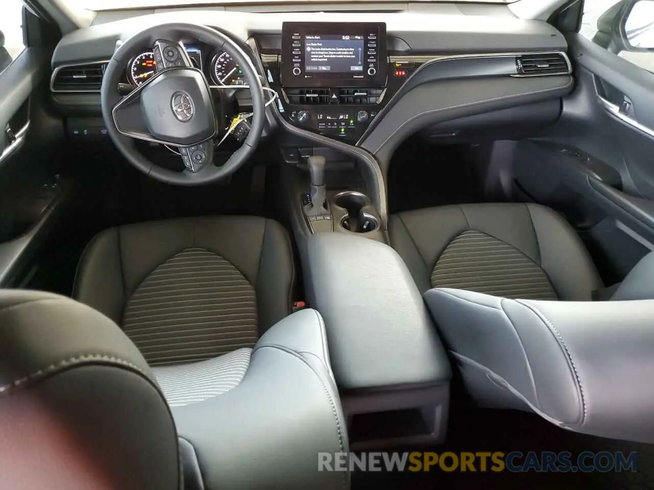 8 fotografías del automóvil dañado 4T1G11AK6PU171822 TOYOTA CAMRY 2023