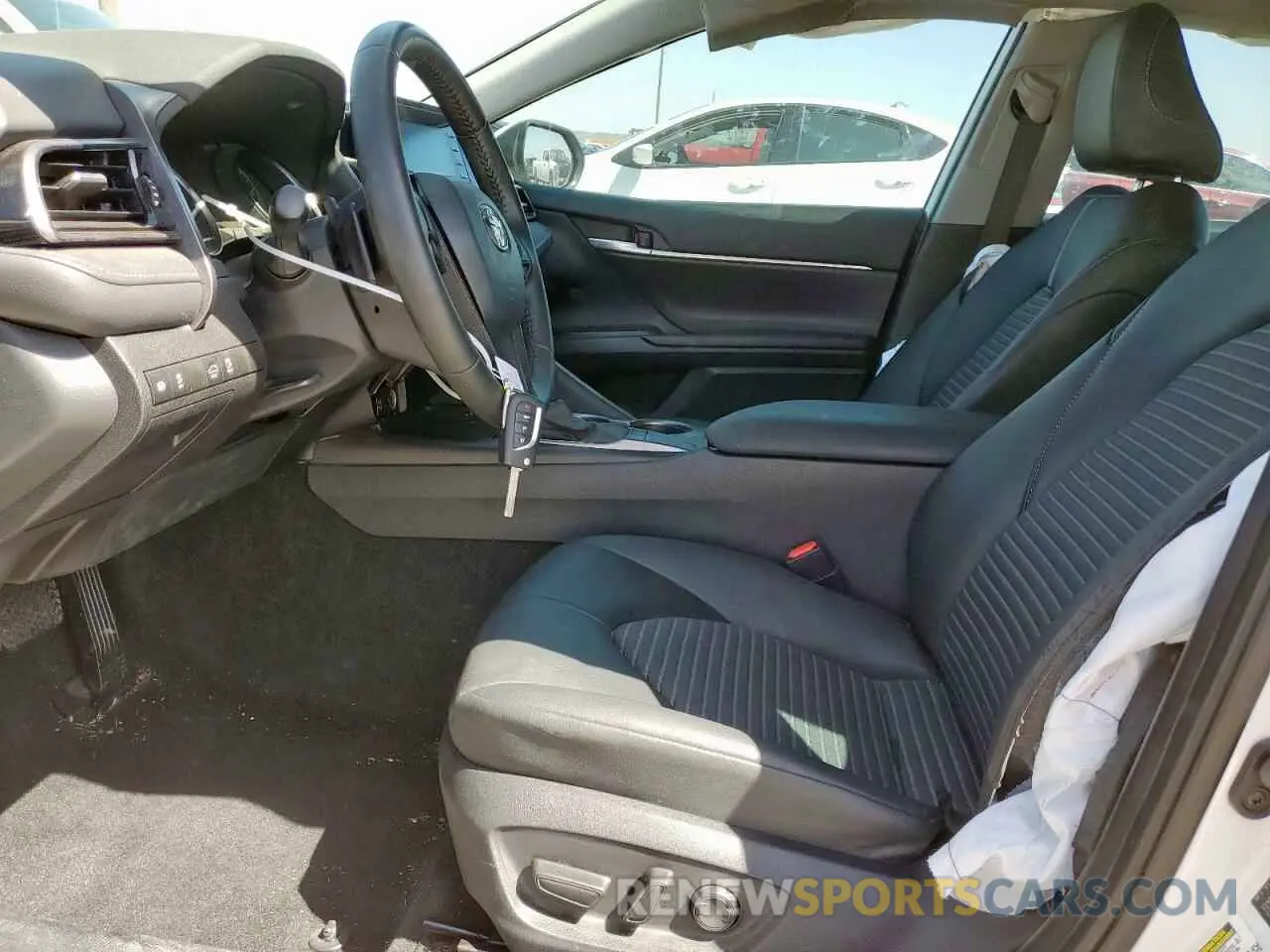7 fotografías del automóvil dañado 4T1G11AK6PU822219 TOYOTA CAMRY 2023