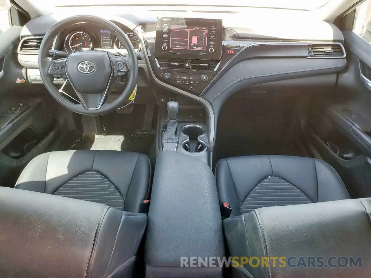 8 fotografías del automóvil dañado 4T1G11AK6PU822219 TOYOTA CAMRY 2023