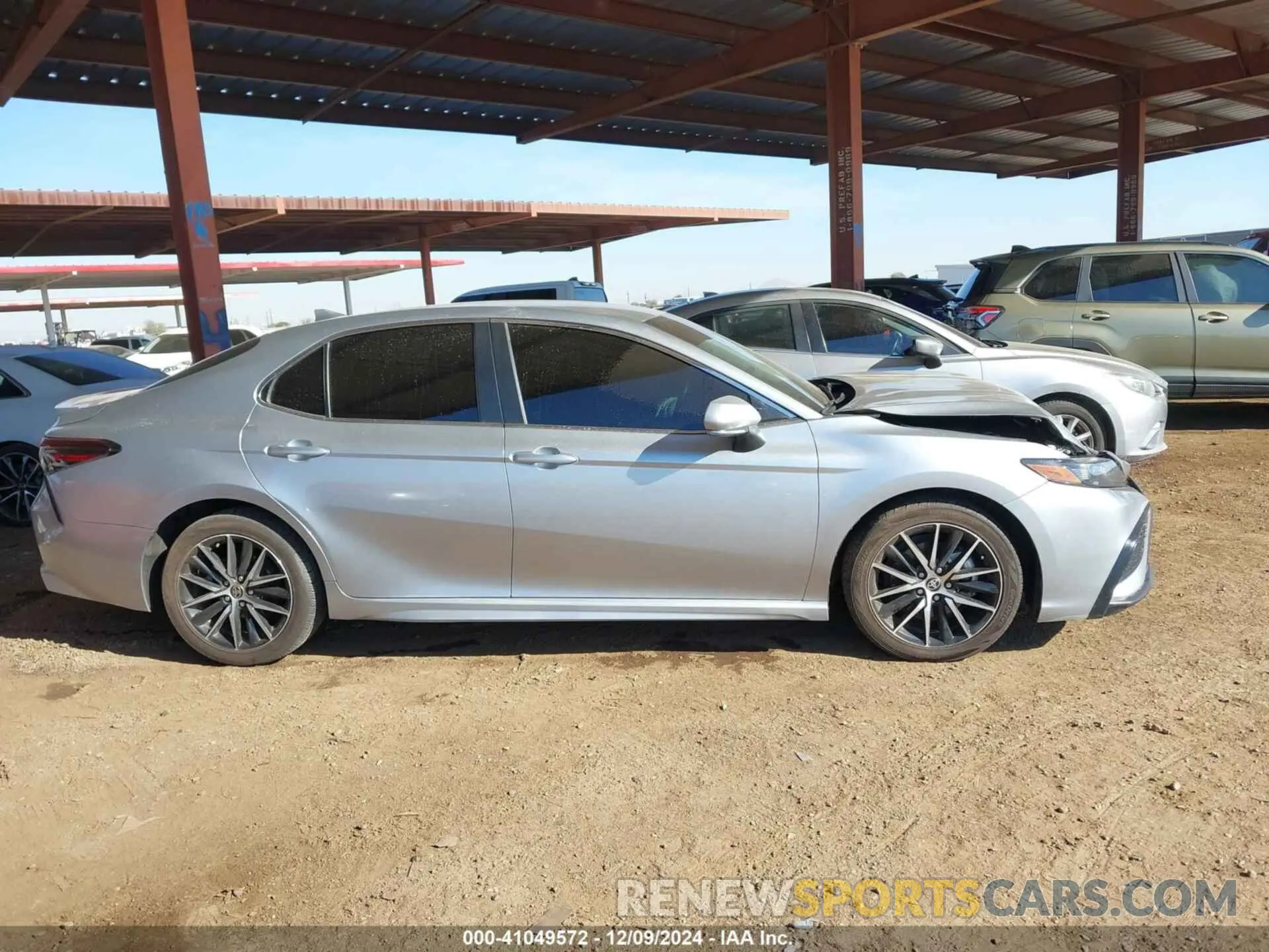 13 fotografías del automóvil dañado 4T1G11AK6PU835889 TOYOTA CAMRY 2023