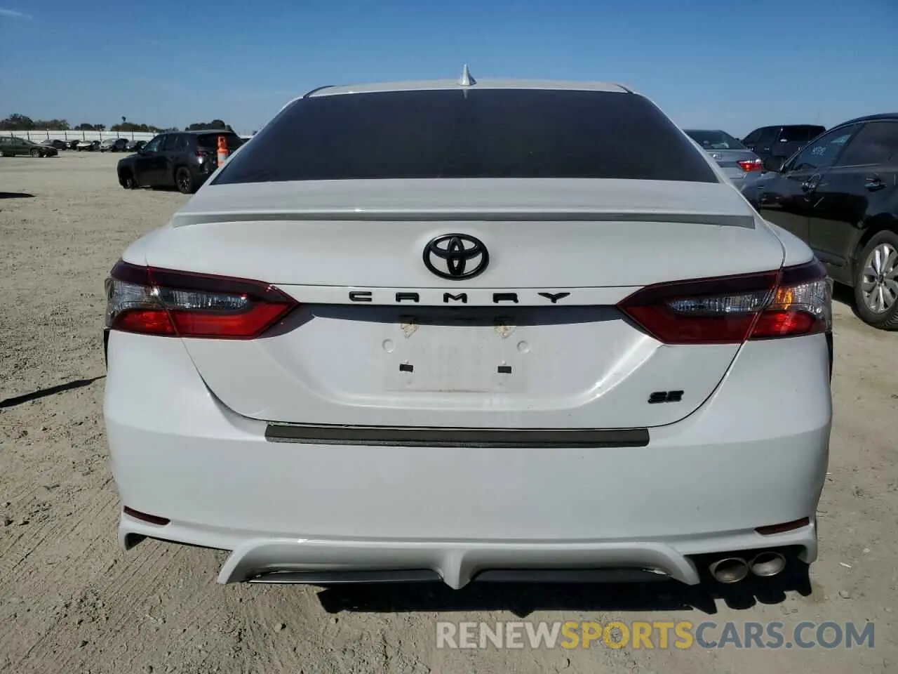 6 fotografías del automóvil dañado 4T1G11AK7PU113752 TOYOTA CAMRY 2023