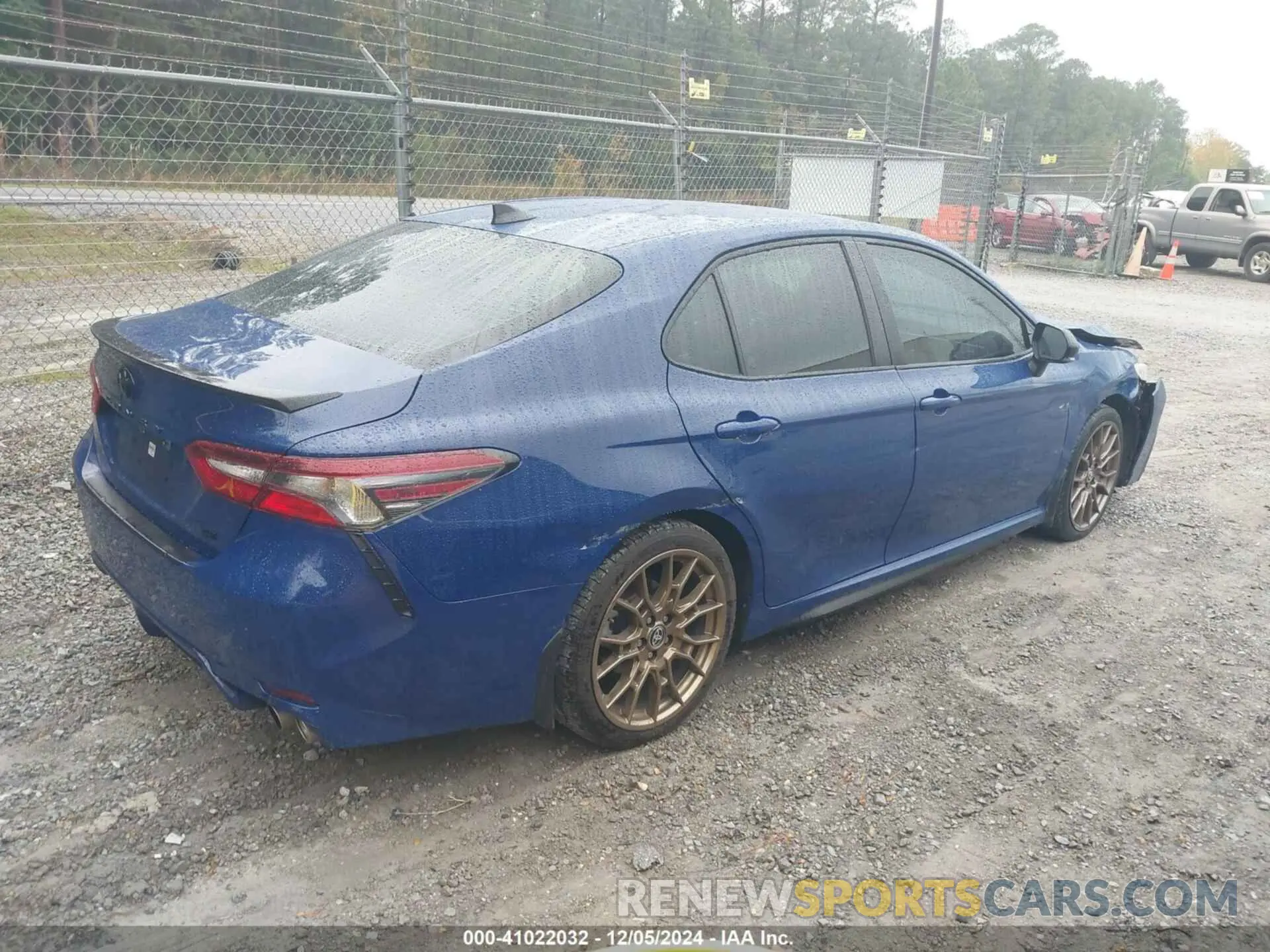 4 fotografías del automóvil dañado 4T1G11AK7PU135301 TOYOTA CAMRY 2023