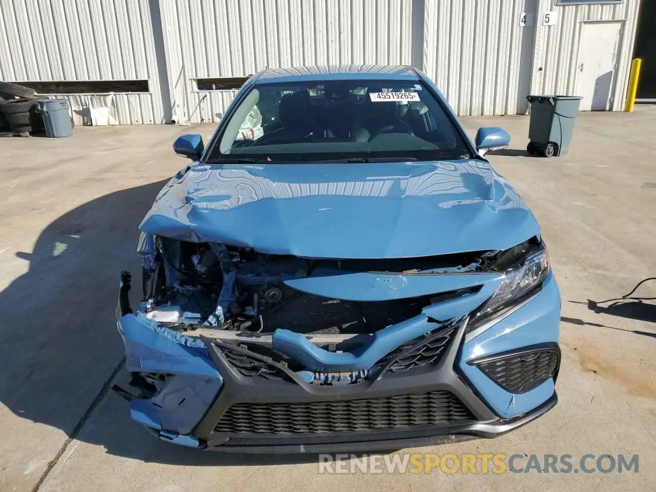 5 fotografías del automóvil dañado 4T1G11AK7PU140918 TOYOTA CAMRY 2023