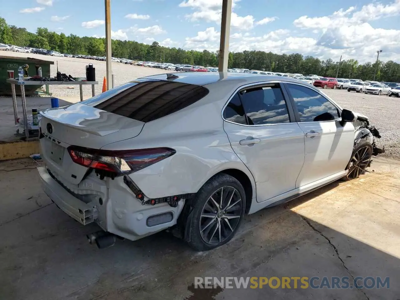 3 fotografías del automóvil dañado 4T1G11AK7PU155550 TOYOTA CAMRY 2023