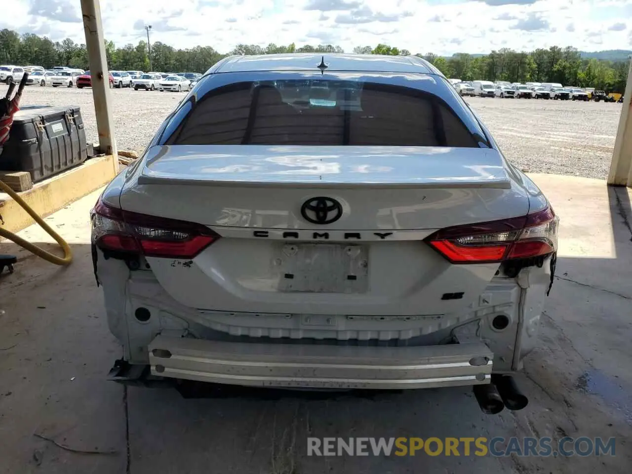 6 fotografías del automóvil dañado 4T1G11AK7PU155550 TOYOTA CAMRY 2023