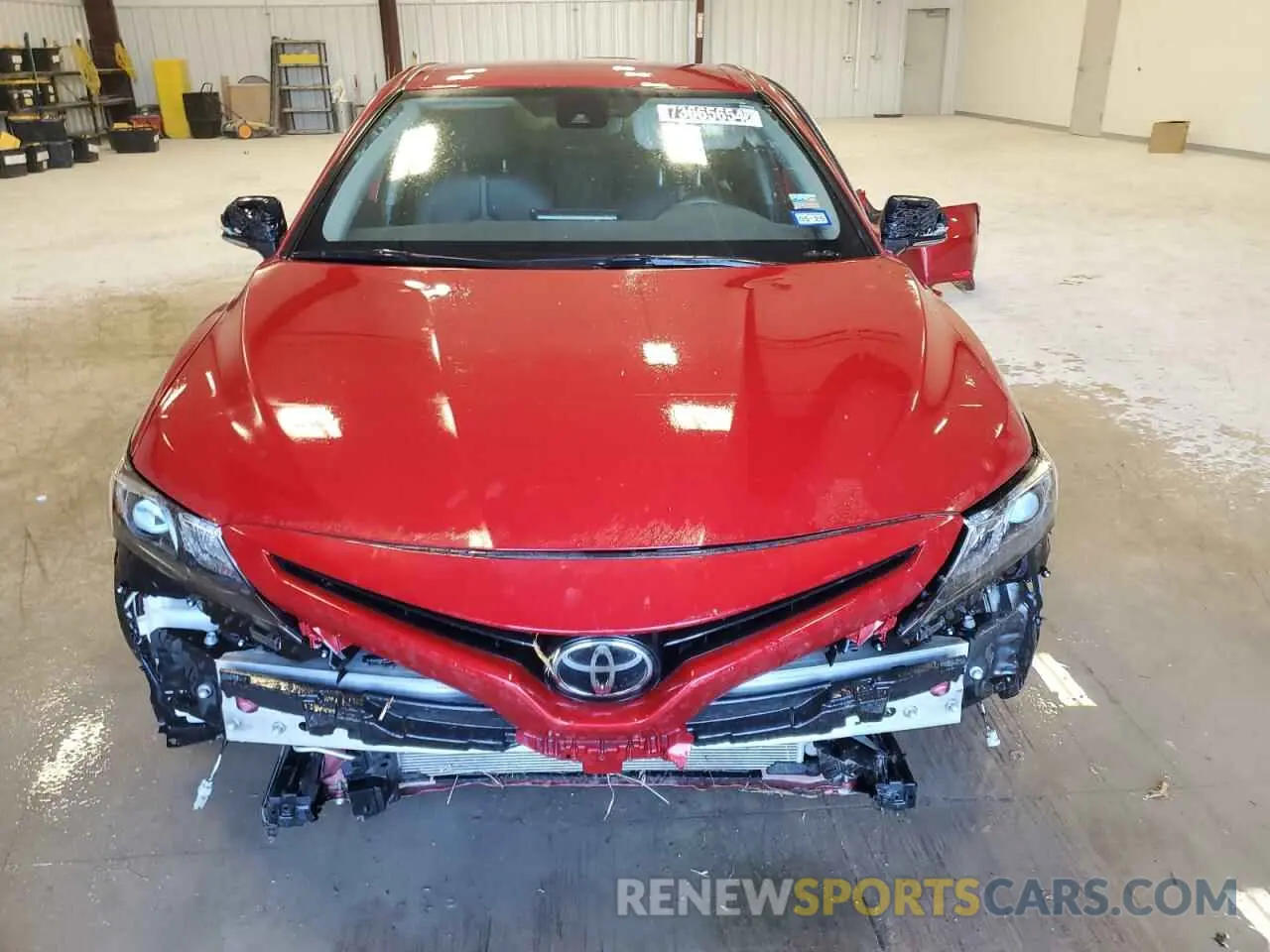 5 fotografías del automóvil dañado 4T1G11AK7PU172364 TOYOTA CAMRY 2023