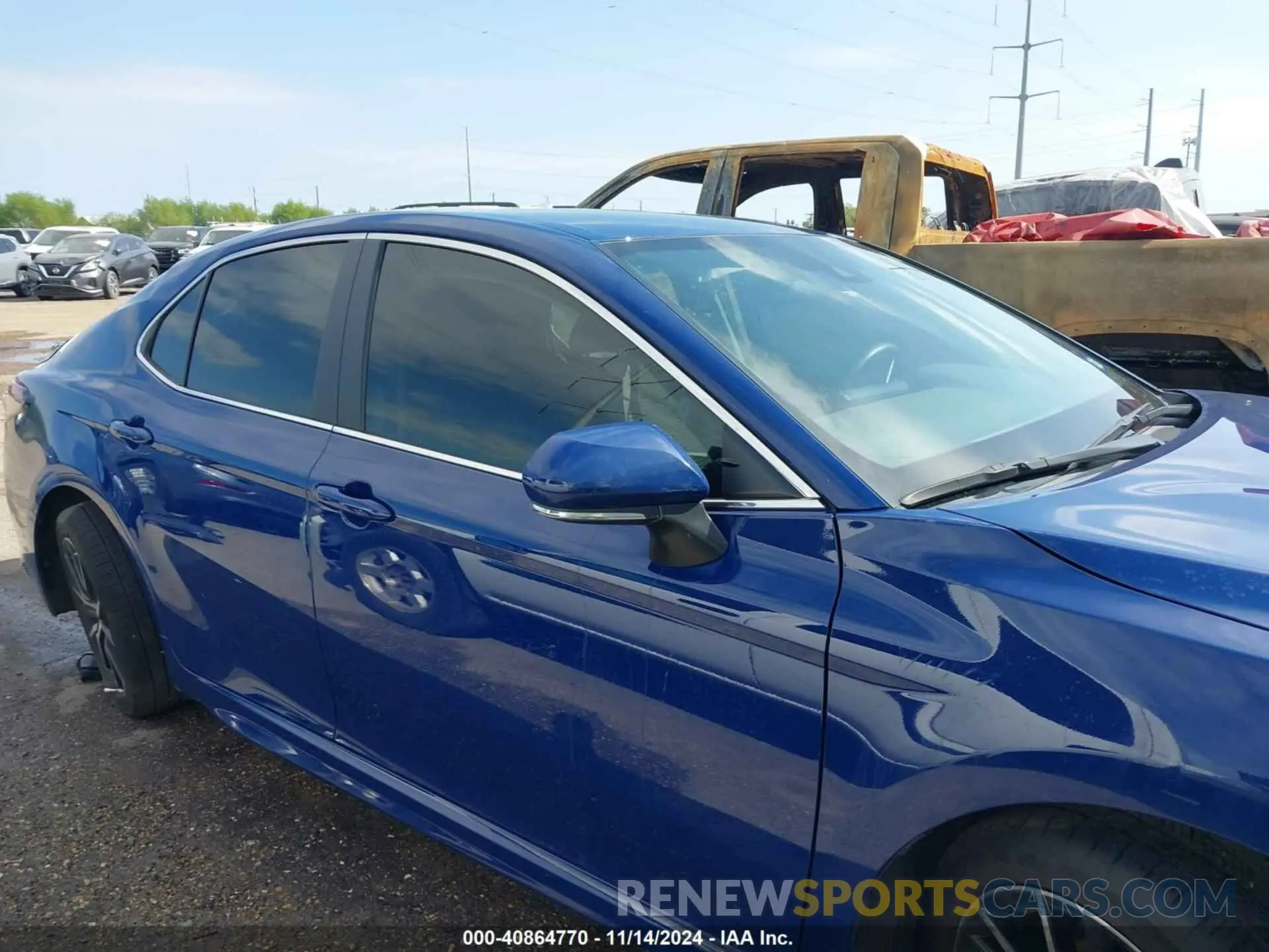 13 fotografías del automóvil dañado 4T1G11AK7PU173093 TOYOTA CAMRY 2023