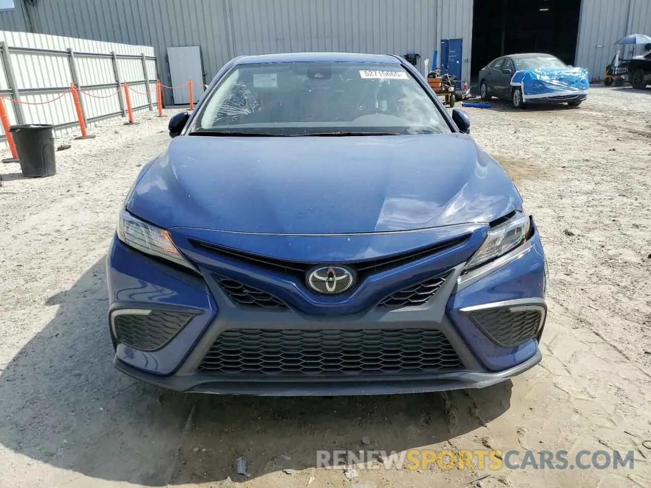 5 fotografías del automóvil dañado 4T1G11AK7PU173983 TOYOTA CAMRY 2023