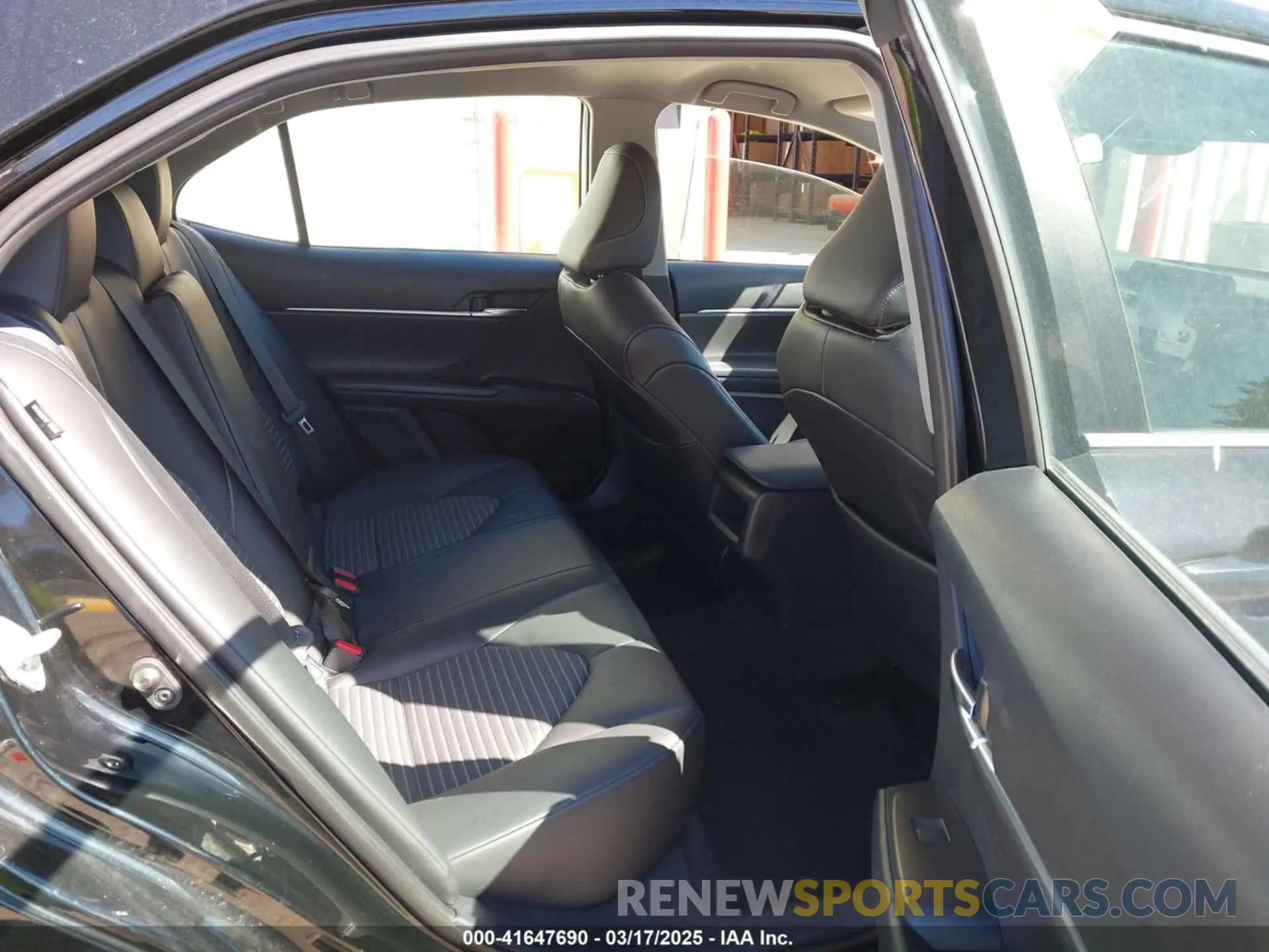 8 fotografías del automóvil dañado 4T1G11AK7PU746798 TOYOTA CAMRY 2023