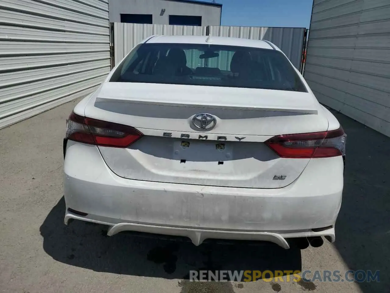 6 fotografías del automóvil dañado 4T1G11AK7PU783494 TOYOTA CAMRY 2023
