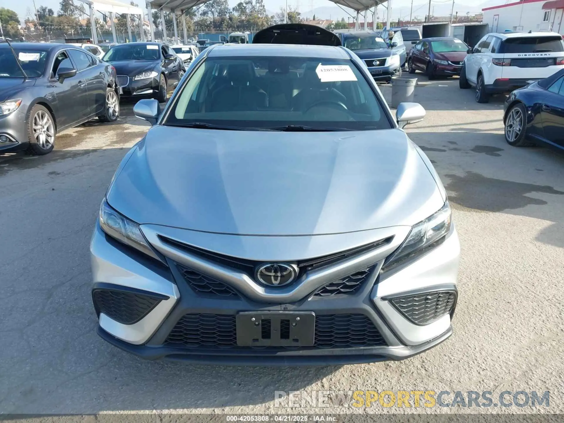 12 fotografías del automóvil dañado 4T1G11AK7PU789781 TOYOTA CAMRY 2023