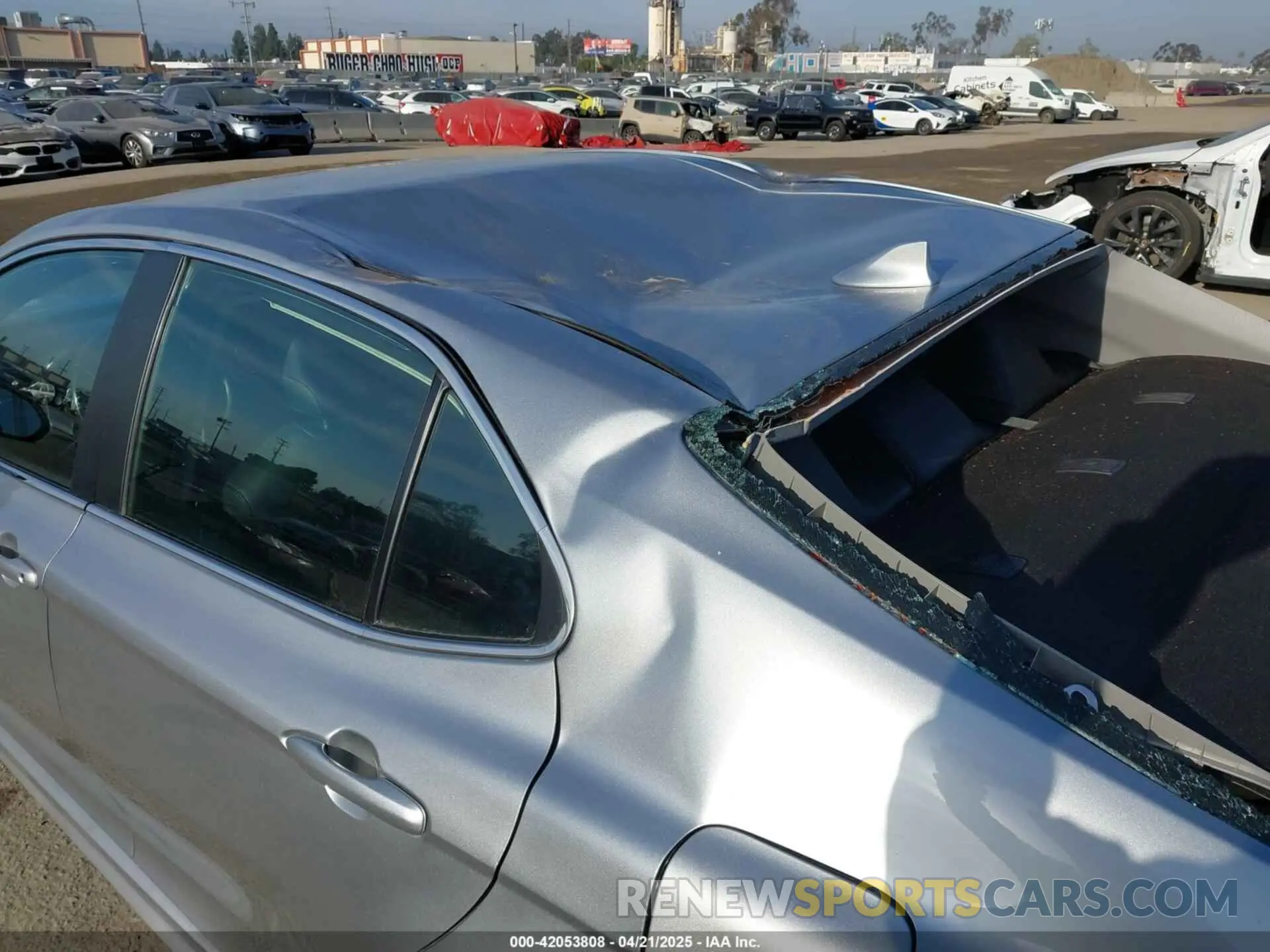 6 fotografías del automóvil dañado 4T1G11AK7PU789781 TOYOTA CAMRY 2023
