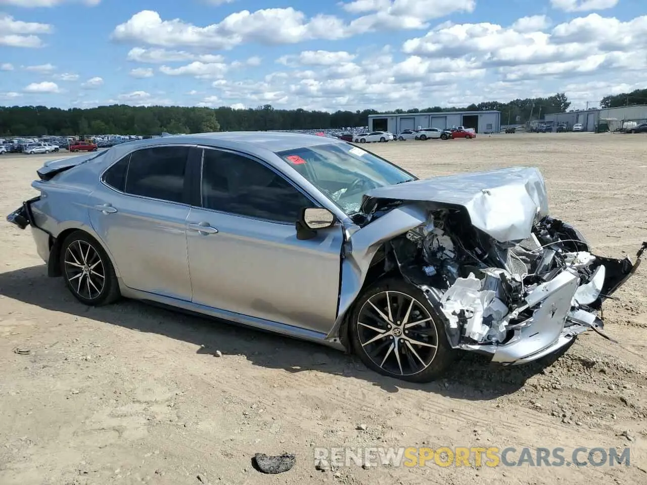 4 fotografías del automóvil dañado 4T1G11AK7PU803484 TOYOTA CAMRY 2023