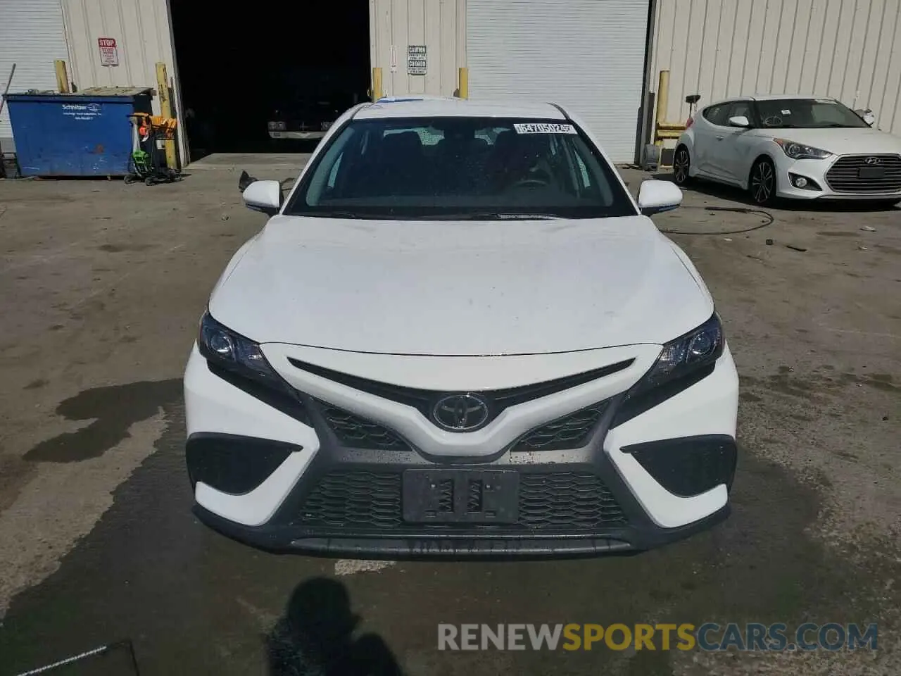 5 fotografías del automóvil dañado 4T1G11AK7PU815389 TOYOTA CAMRY 2023