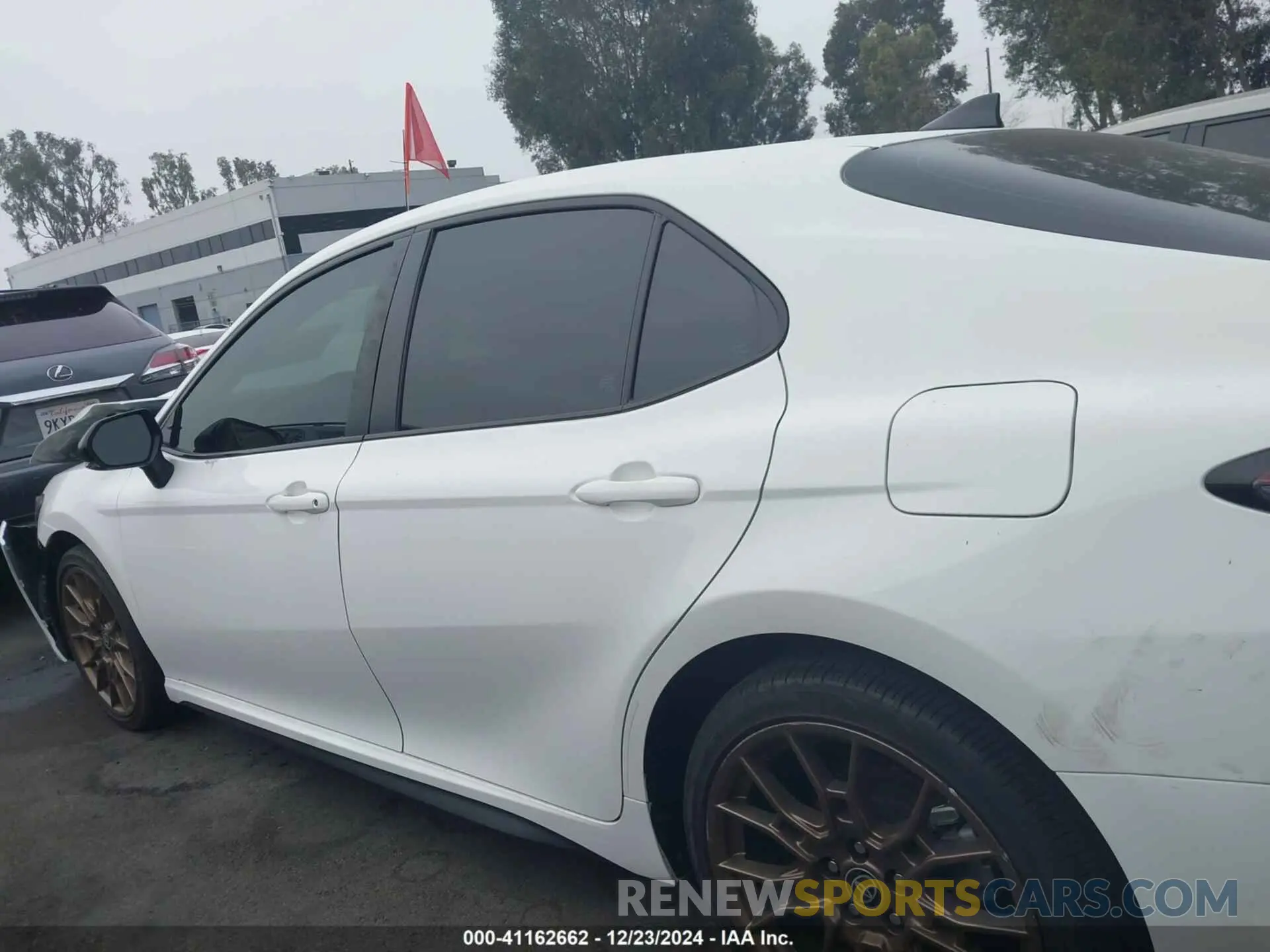 14 fotografías del automóvil dañado 4T1G11AK8PU114540 TOYOTA CAMRY 2023