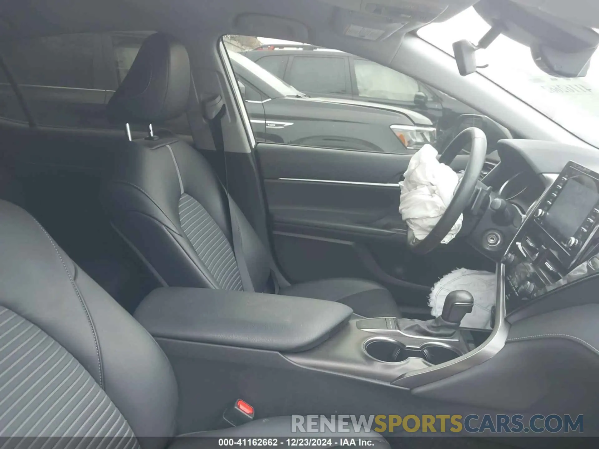 5 fotografías del automóvil dañado 4T1G11AK8PU114540 TOYOTA CAMRY 2023