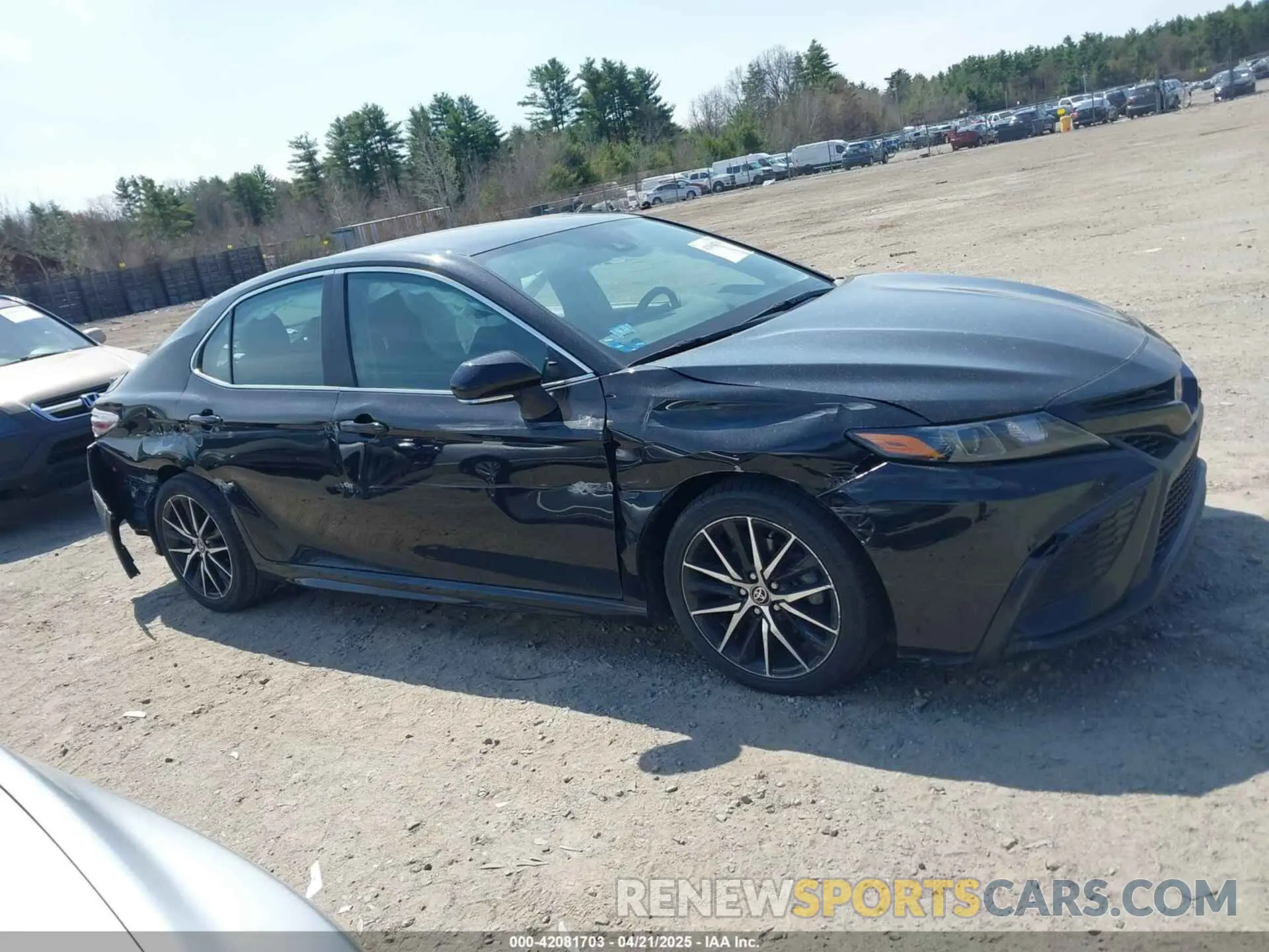 13 fotografías del automóvil dañado 4T1G11AK8PU146534 TOYOTA CAMRY 2023