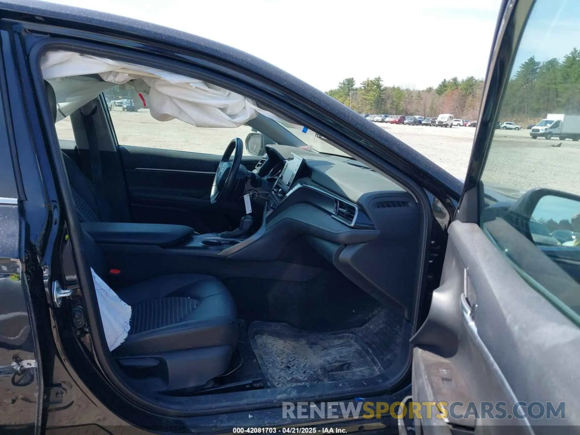 5 fotografías del automóvil dañado 4T1G11AK8PU146534 TOYOTA CAMRY 2023