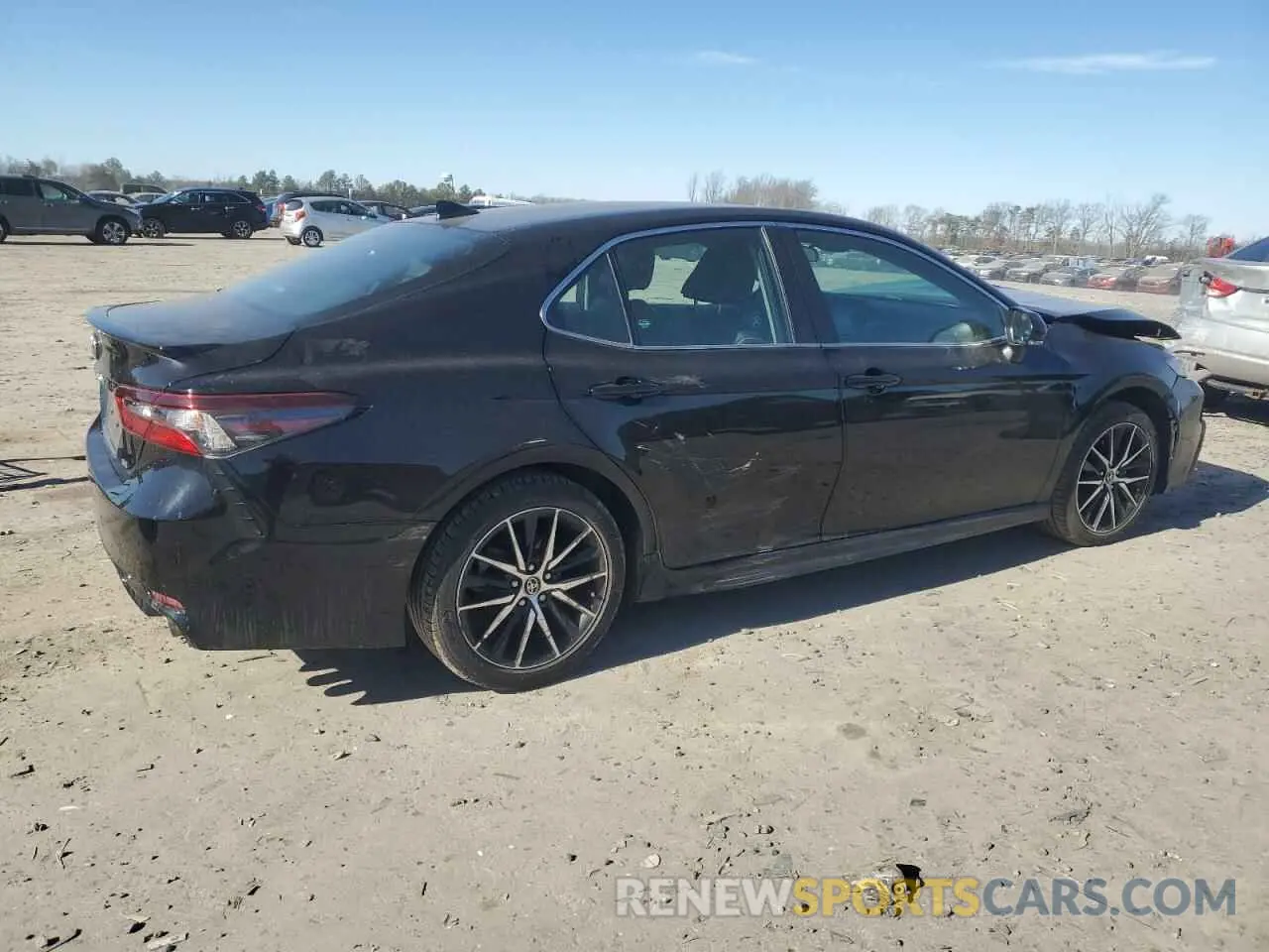 3 fotografías del automóvil dañado 4T1G11AK8PU736751 TOYOTA CAMRY 2023