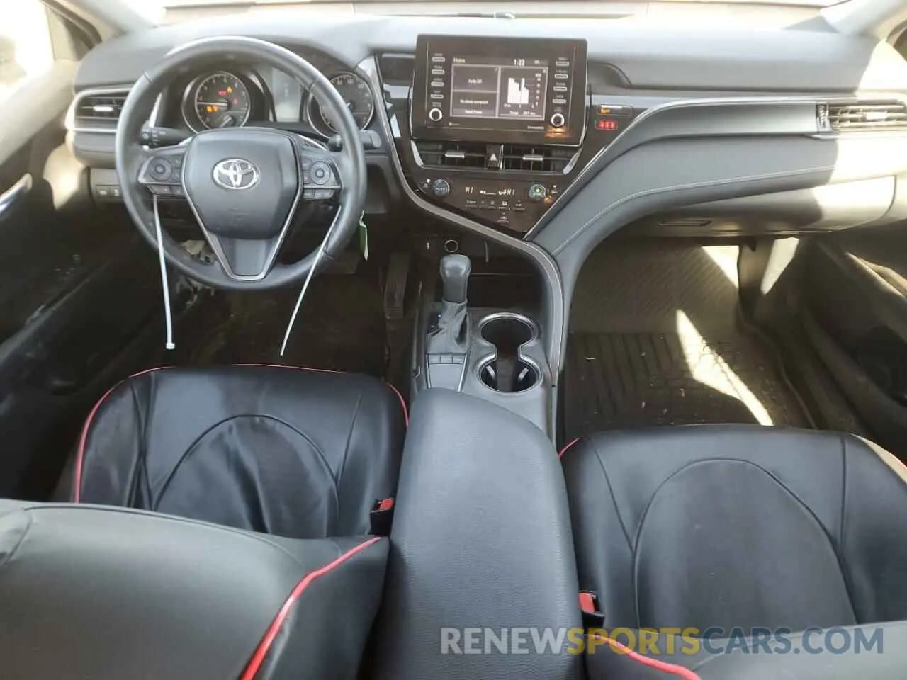 8 fotografías del automóvil dañado 4T1G11AK8PU736751 TOYOTA CAMRY 2023