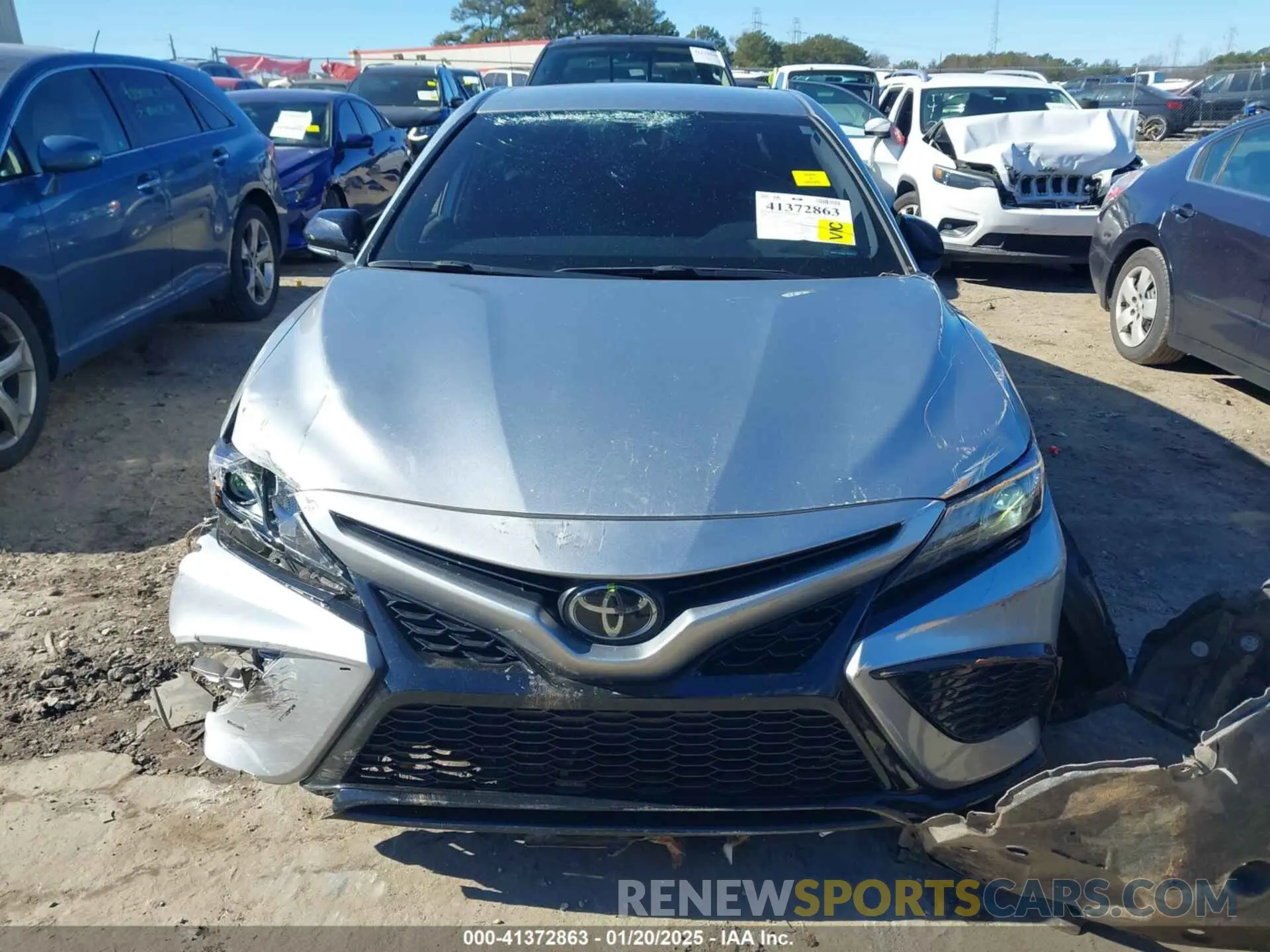 12 fotografías del automóvil dañado 4T1G11AK8PU778224 TOYOTA CAMRY 2023