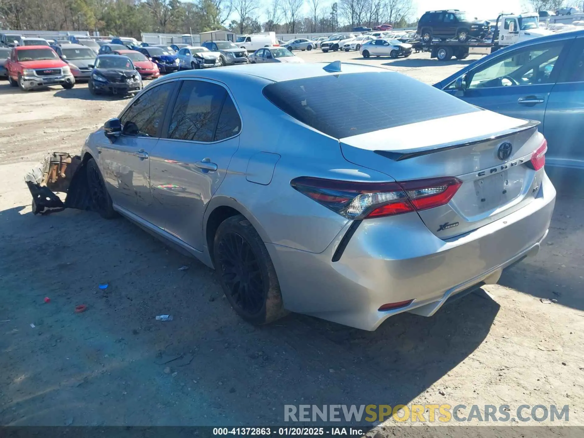 3 fotografías del automóvil dañado 4T1G11AK8PU778224 TOYOTA CAMRY 2023