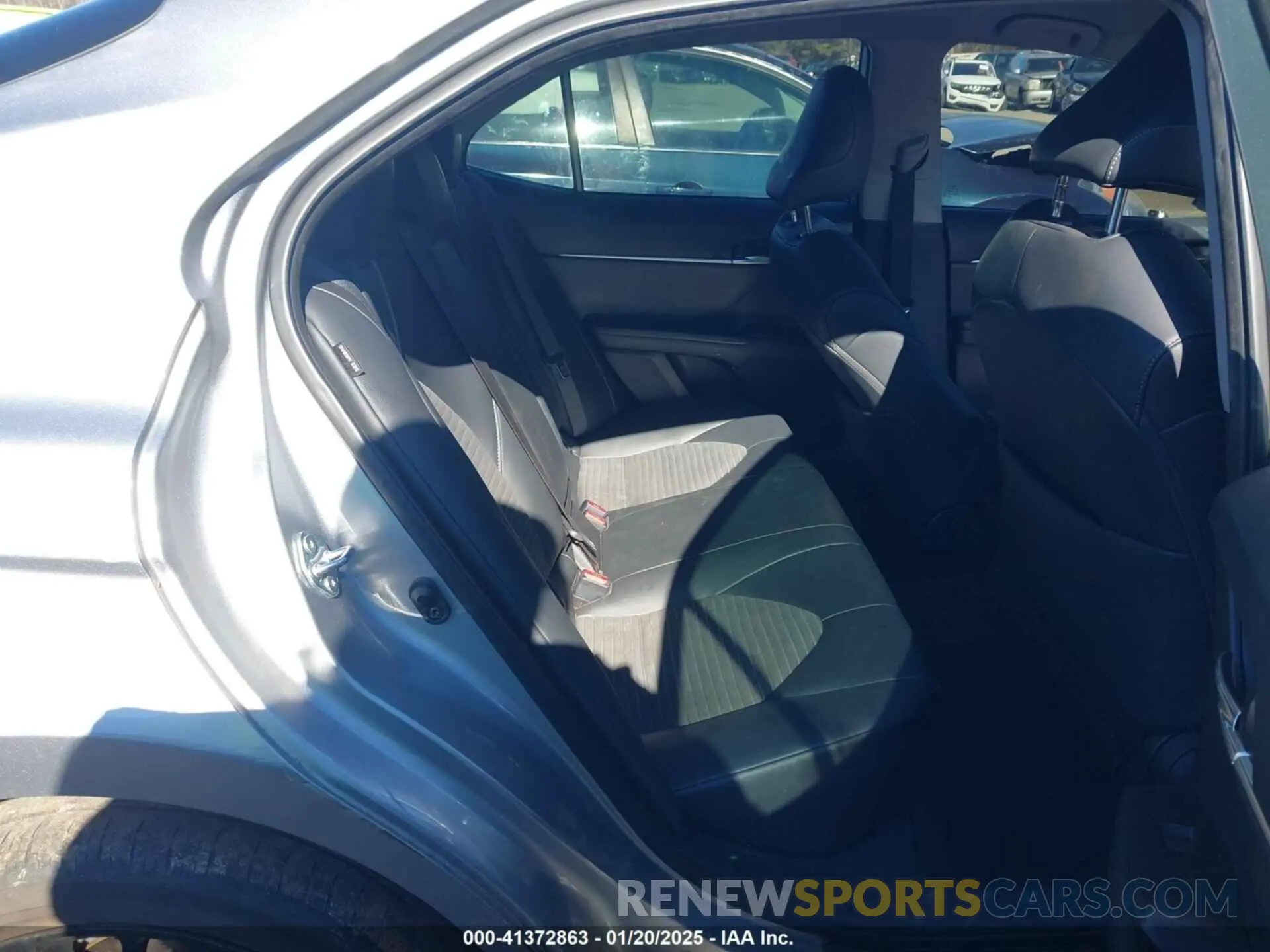 8 fotografías del automóvil dañado 4T1G11AK8PU778224 TOYOTA CAMRY 2023