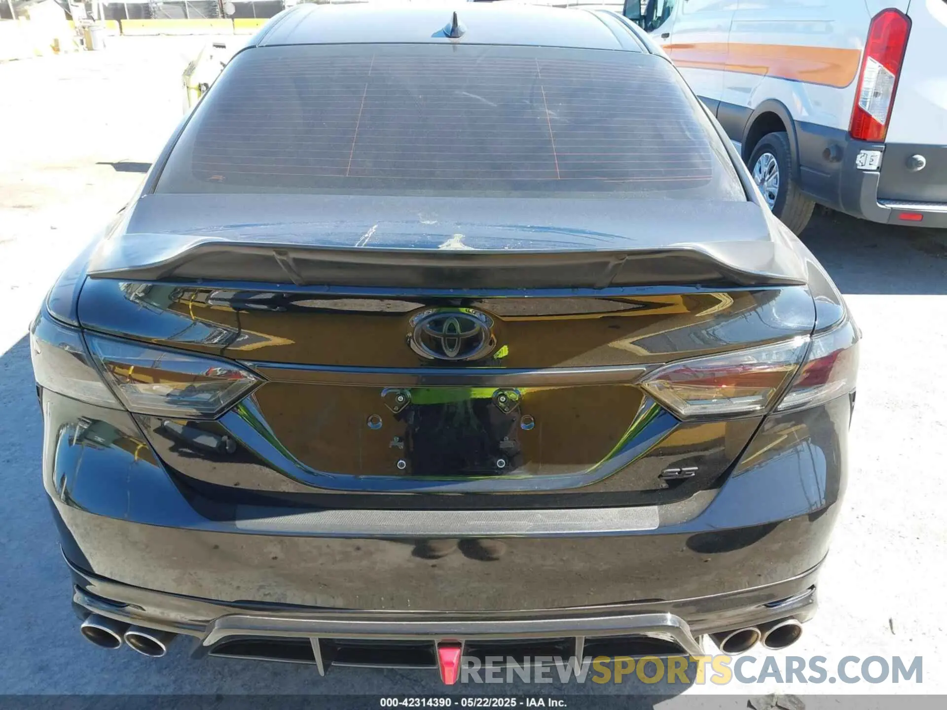 16 fotografías del automóvil dañado 4T1G11AK8PU782354 TOYOTA CAMRY 2023