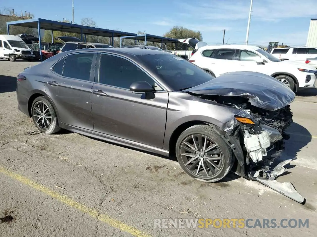 4 fotografías del automóvil dañado 4T1G11AK9PU079846 TOYOTA CAMRY 2023