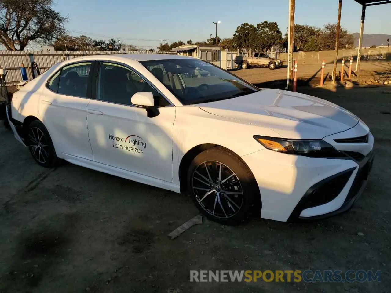 4 fotografías del automóvil dañado 4T1G11AK9PU180501 TOYOTA CAMRY 2023