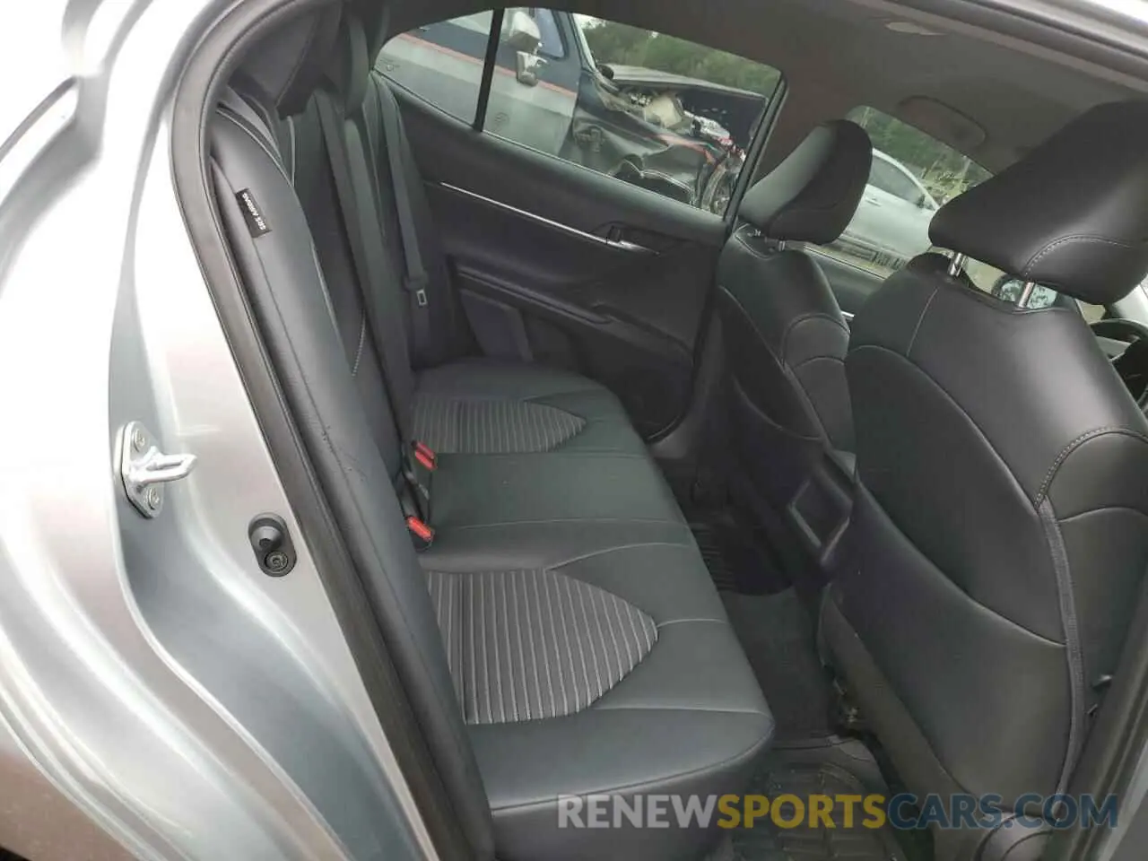 10 fotografías del automóvil dañado 4T1G11AK9PU736189 TOYOTA CAMRY 2023