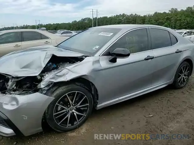 13 fotografías del automóvil dañado 4T1G11AK9PU736189 TOYOTA CAMRY 2023