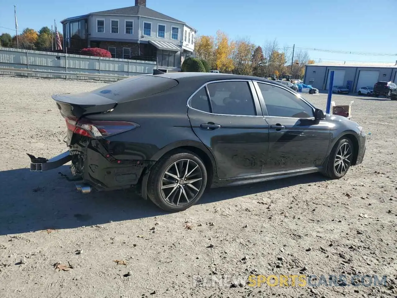 3 fotografías del automóvil dañado 4T1G11AK9PU748522 TOYOTA CAMRY 2023