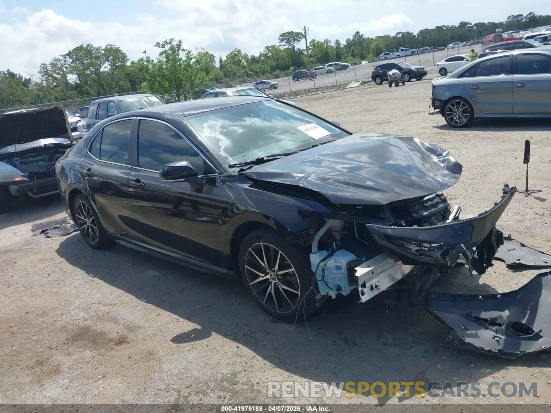 1 fotografías del automóvil dañado 4T1G11AK9PU757656 TOYOTA CAMRY 2023