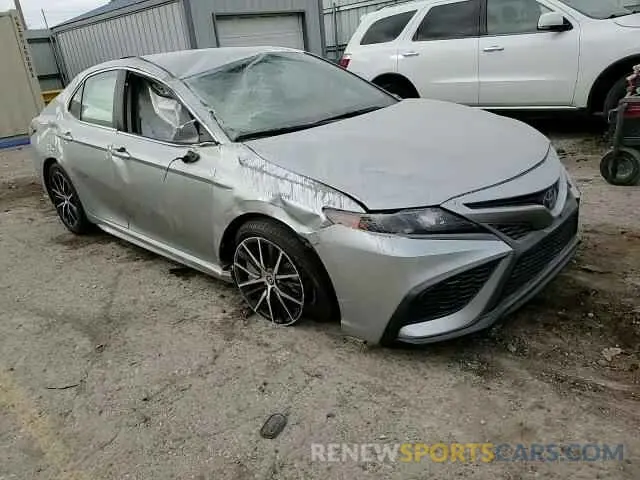 11 fotografías del automóvil dañado 4T1G11AK9PU780869 TOYOTA CAMRY 2023