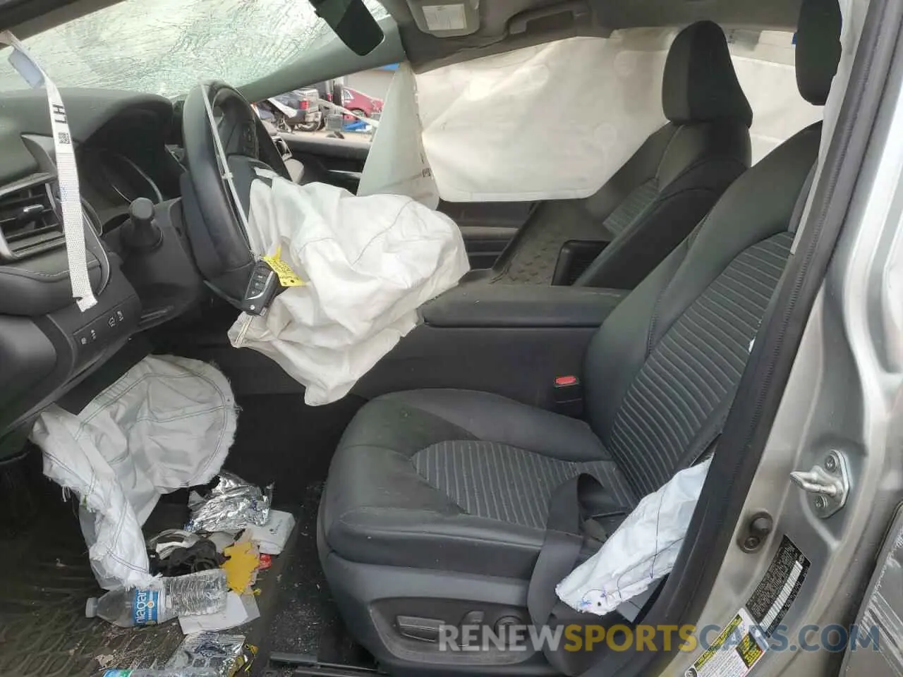 7 fotografías del automóvil dañado 4T1G11AK9PU780869 TOYOTA CAMRY 2023