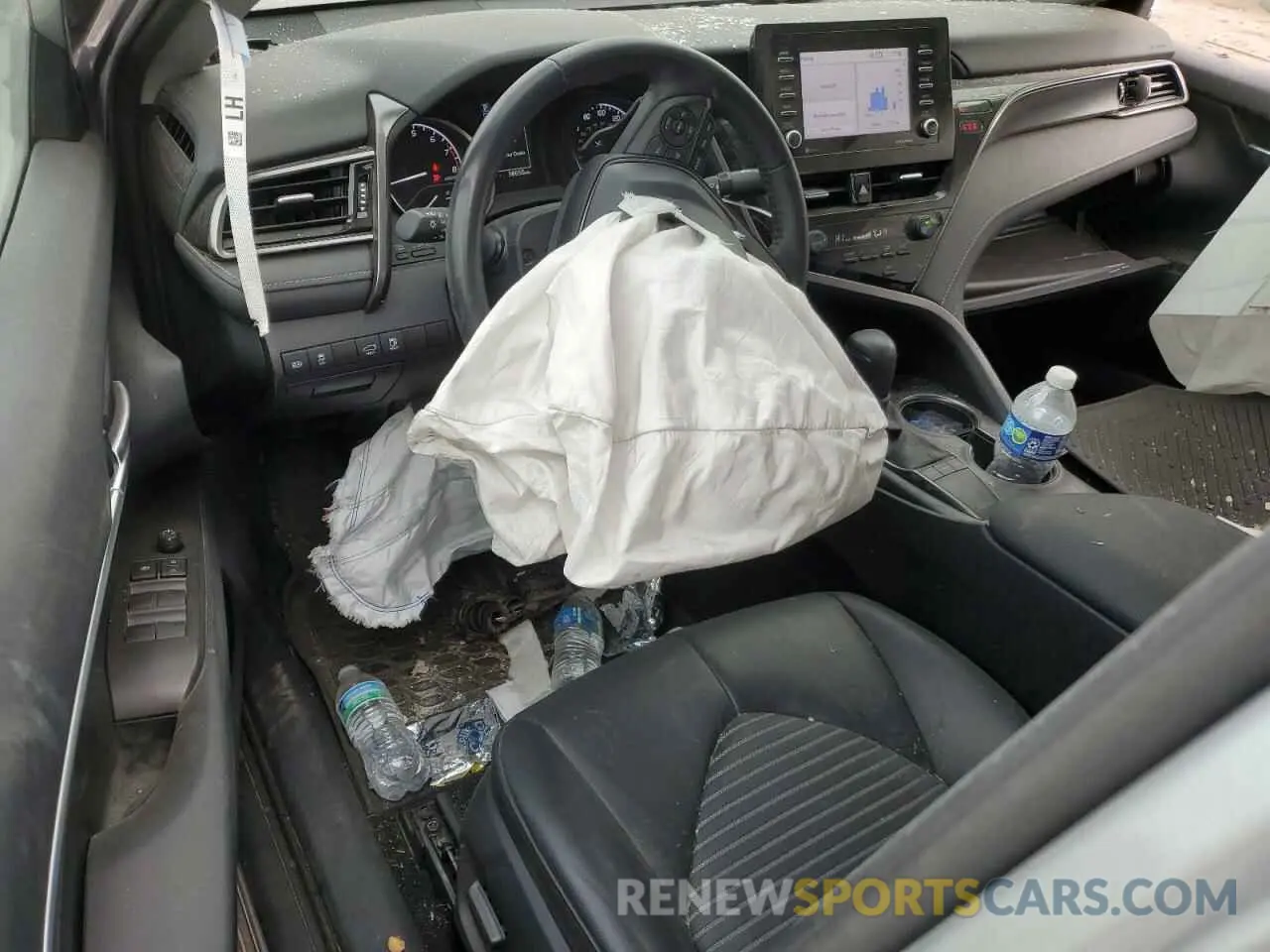 8 fotografías del automóvil dañado 4T1G11AK9PU780869 TOYOTA CAMRY 2023