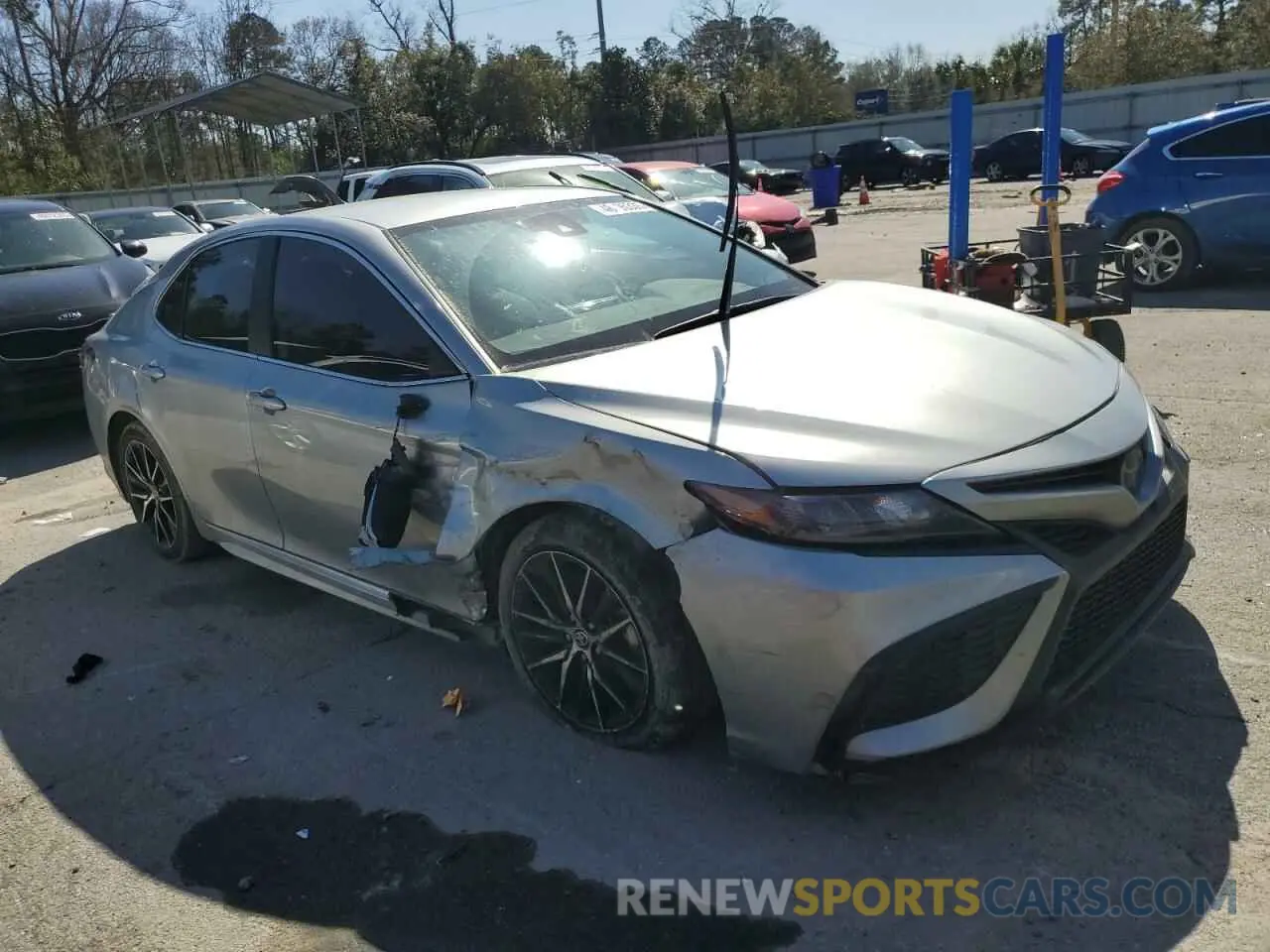 4 fotografías del automóvil dañado 4T1G11AK9PU811022 TOYOTA CAMRY 2023